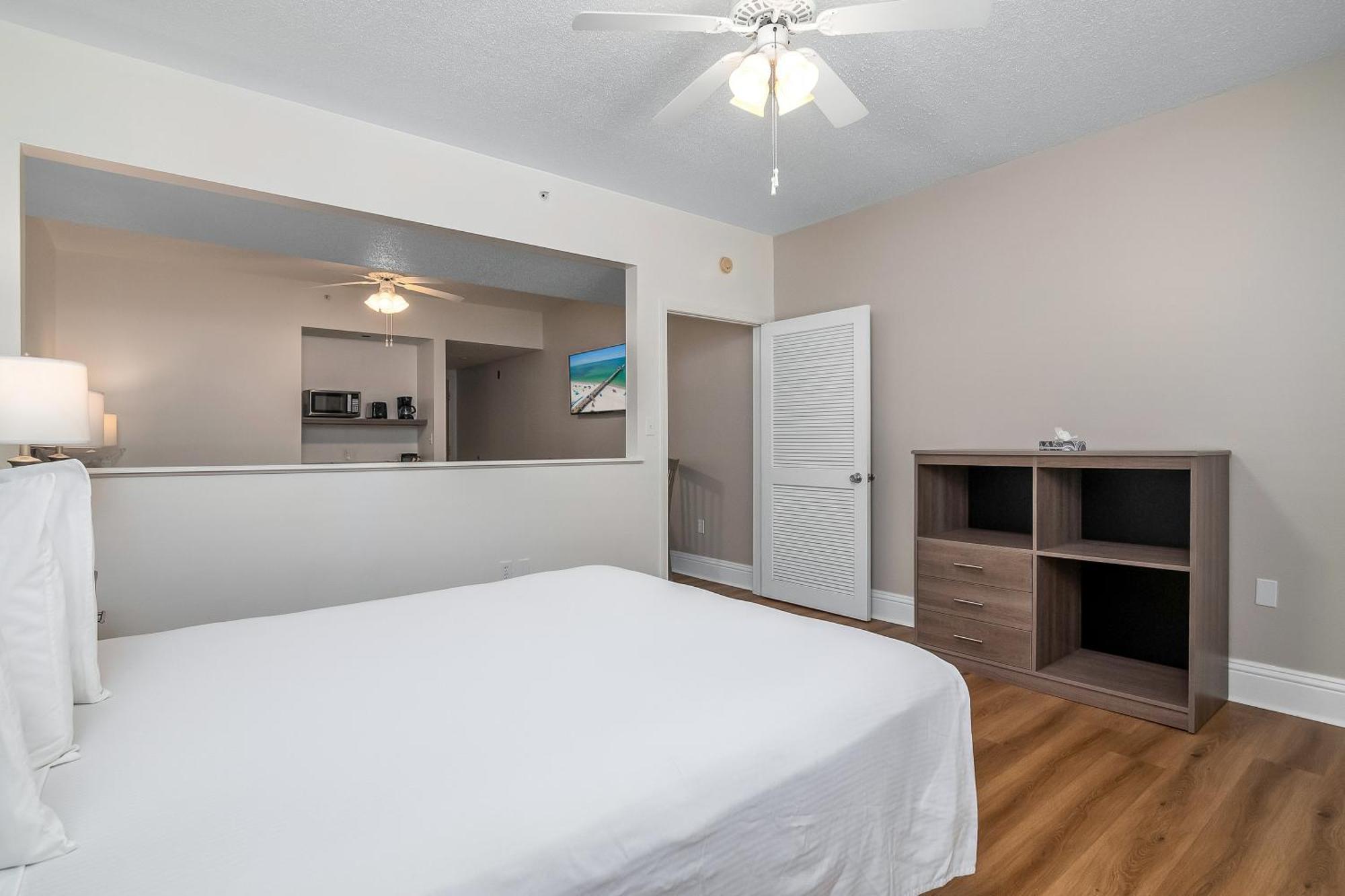 Queen Suite