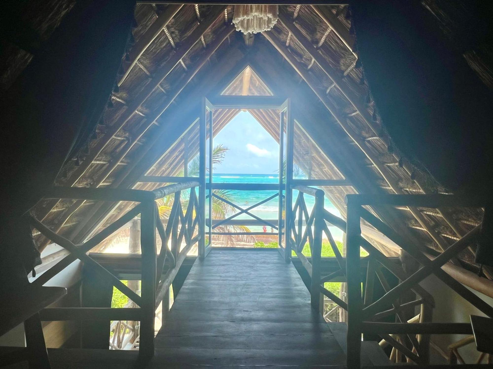 Bungalow Beach Front