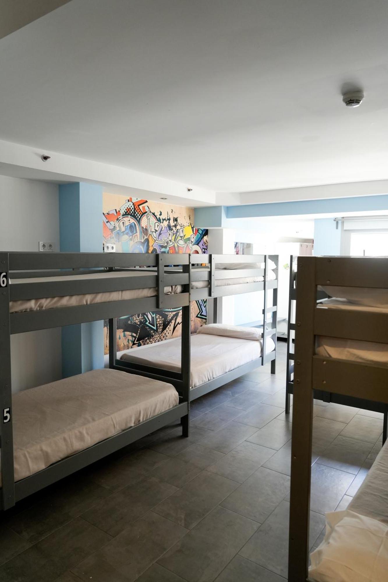 Single Bed Male Dormitory Room