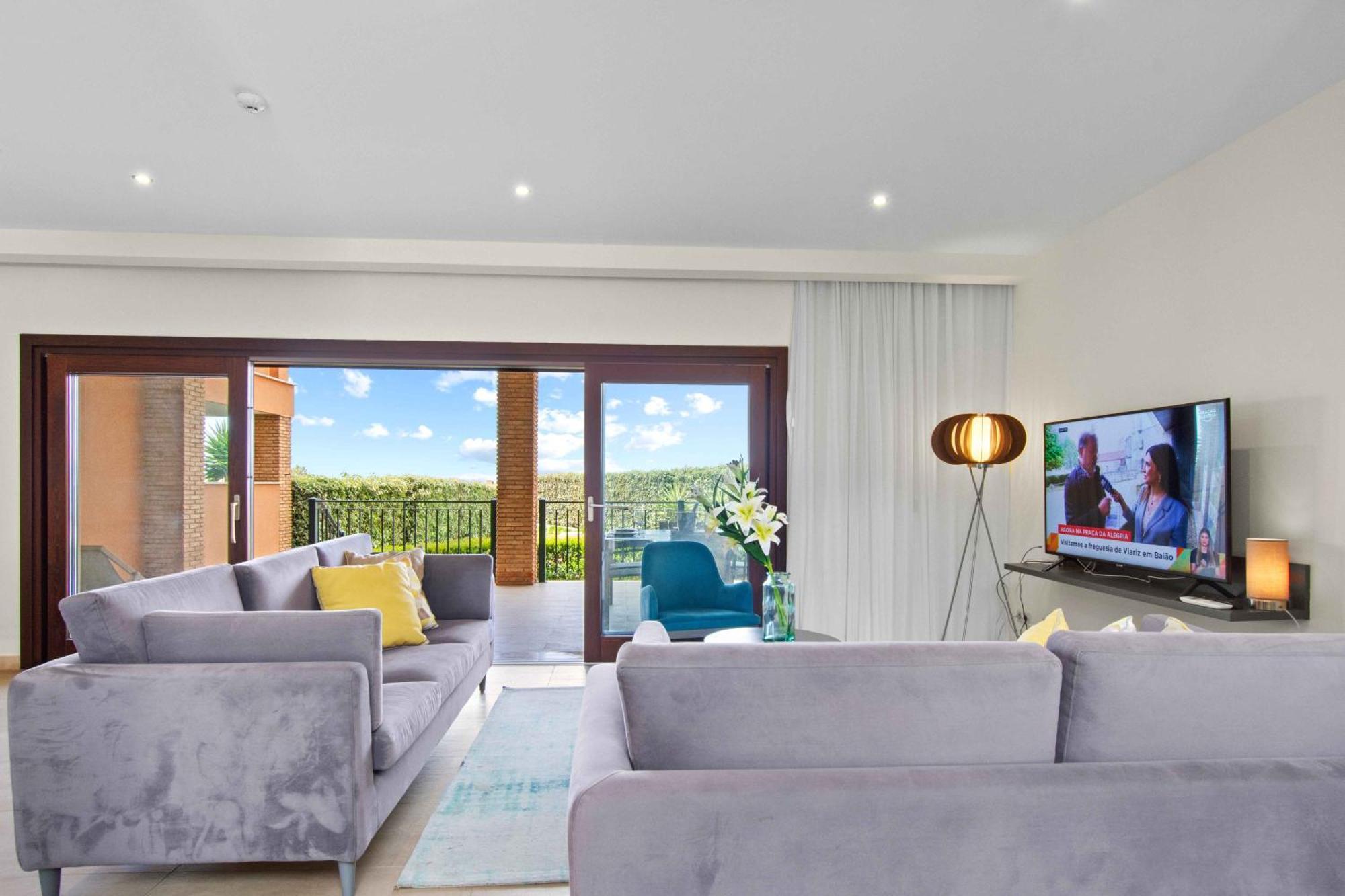 Duplex Three Bedroom Townhouse Private Pool