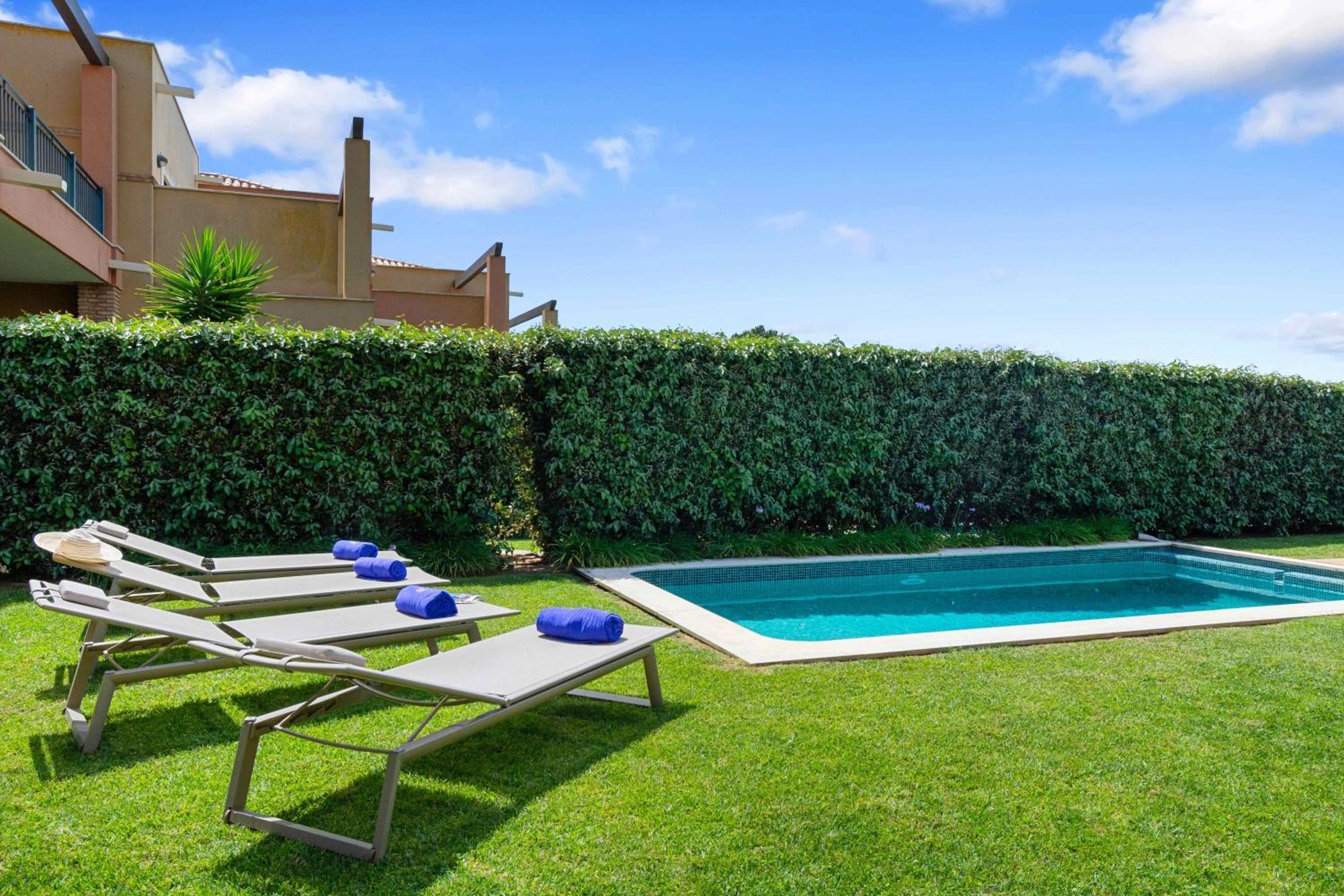 Duplex Three Bedroom Townhouse Private Pool