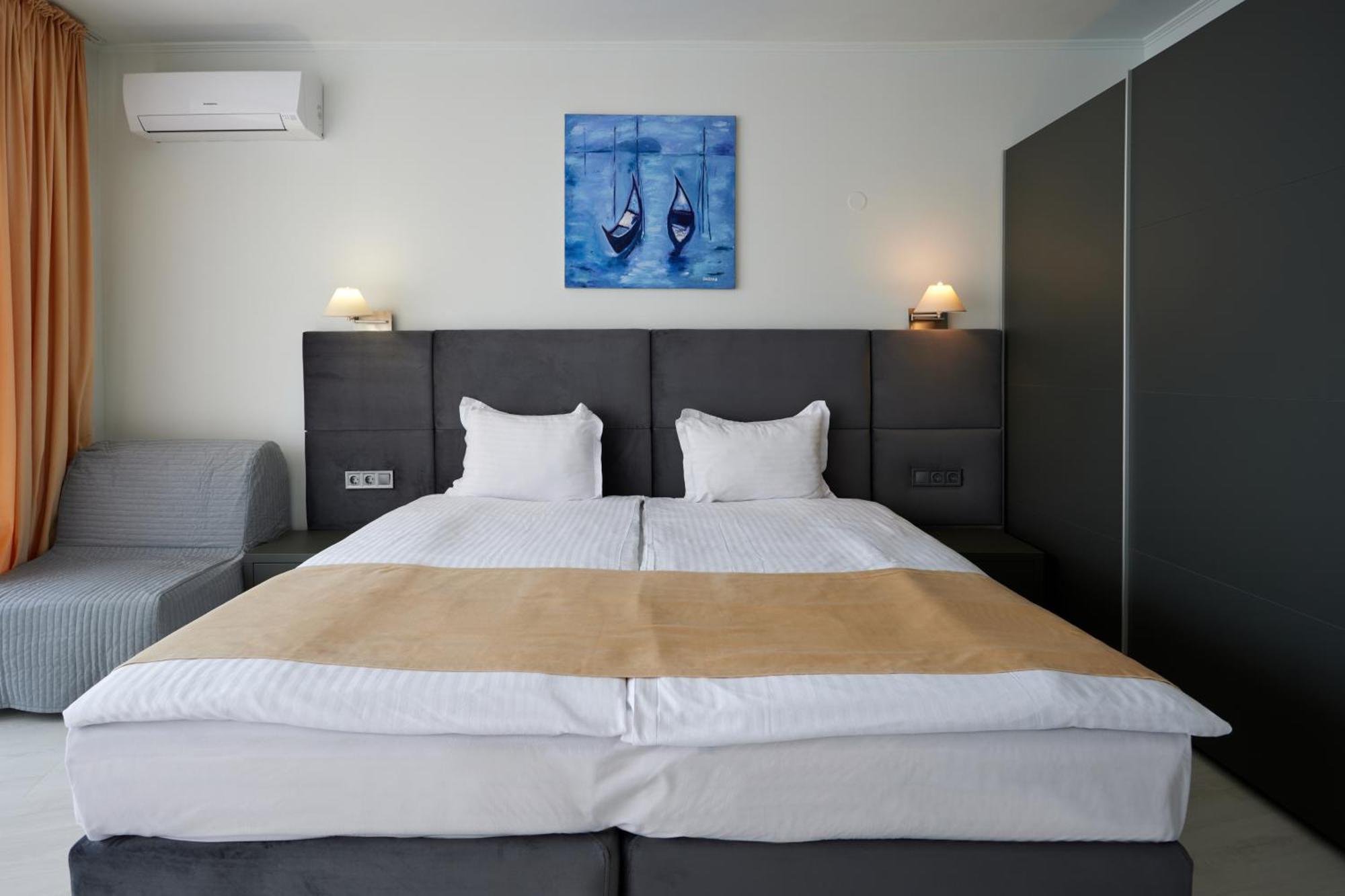 Double or Twin Room Pool View
