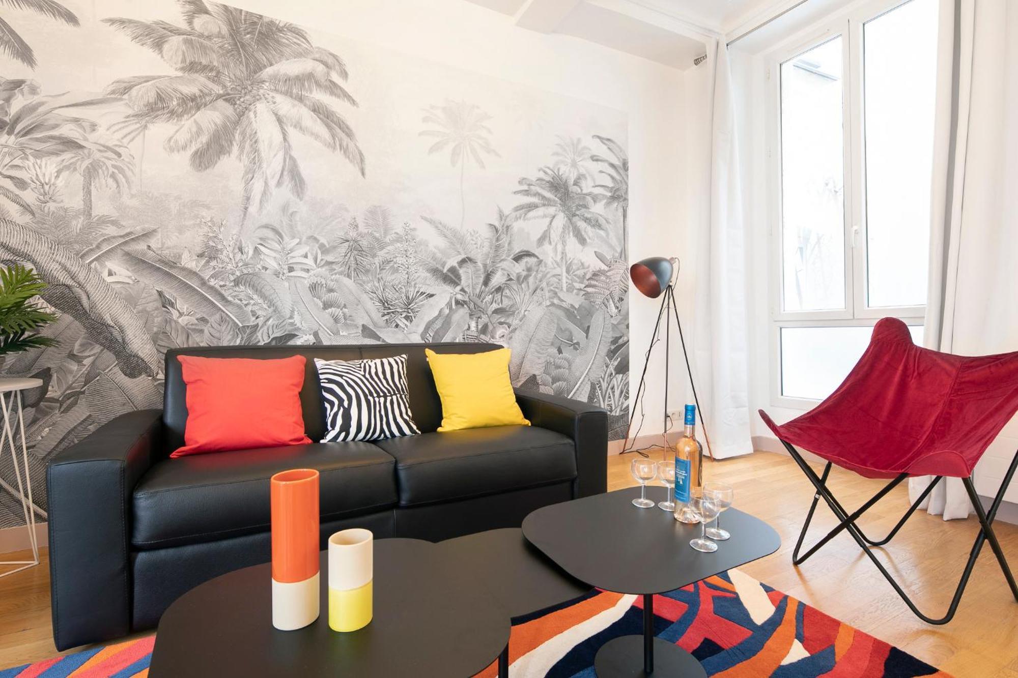 Superior Apartment