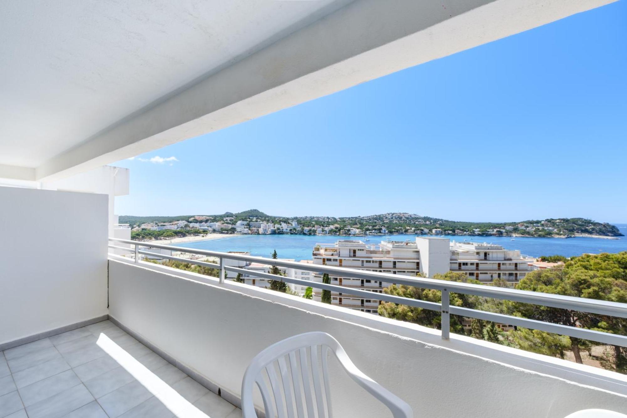 Appartement met 3 Slaapkamers en Uitzicht op Zee