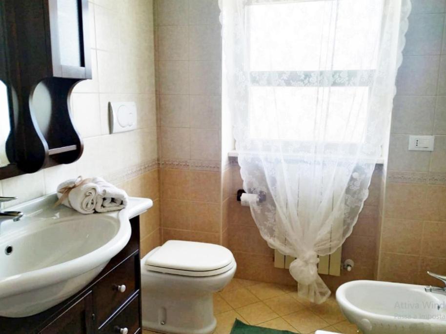 Double Room Private External Bathroom