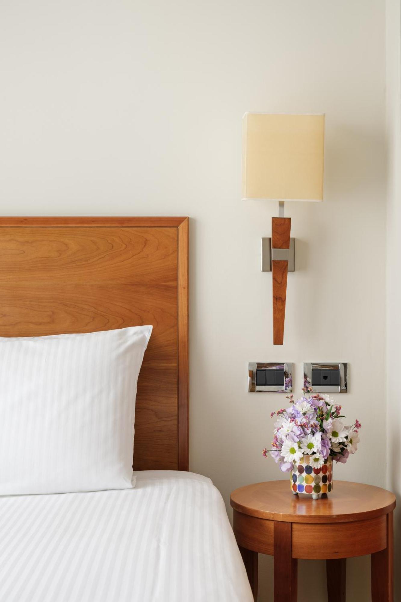 Single Room French Bed