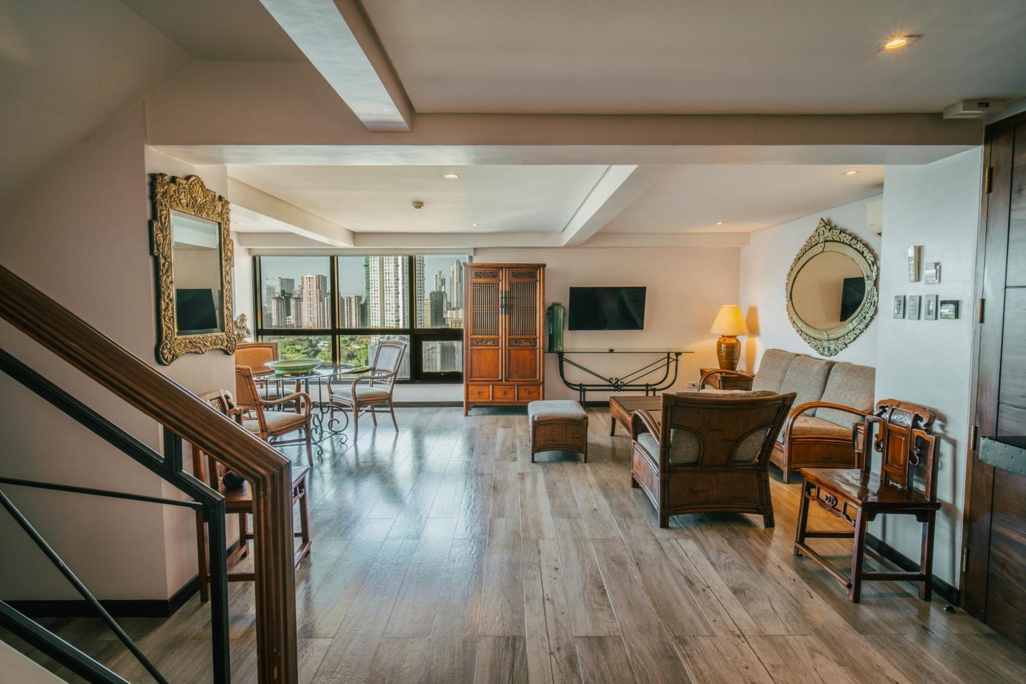 Two-Bedroom Loft Suite