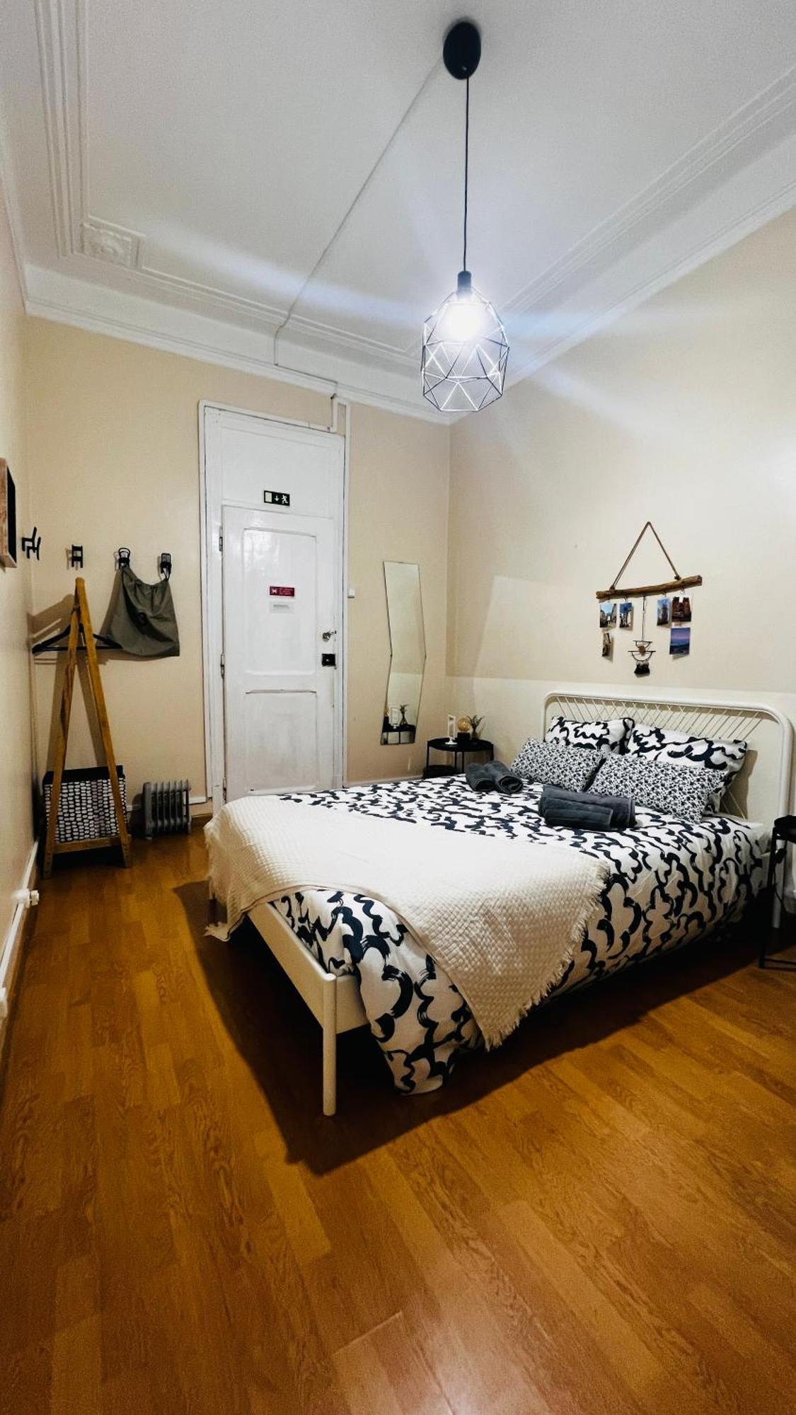 Basic Triple Room