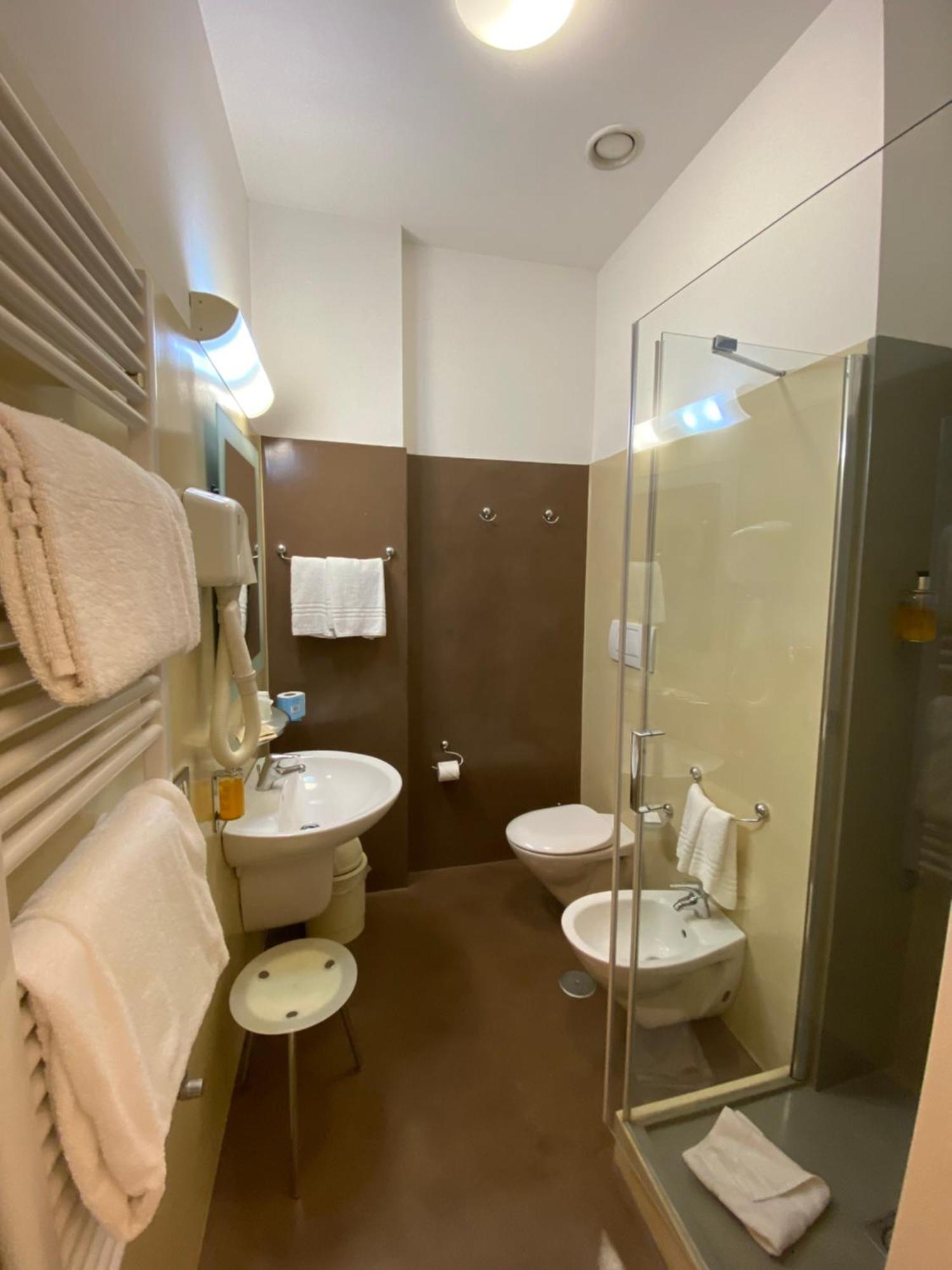 Economy Twin Room