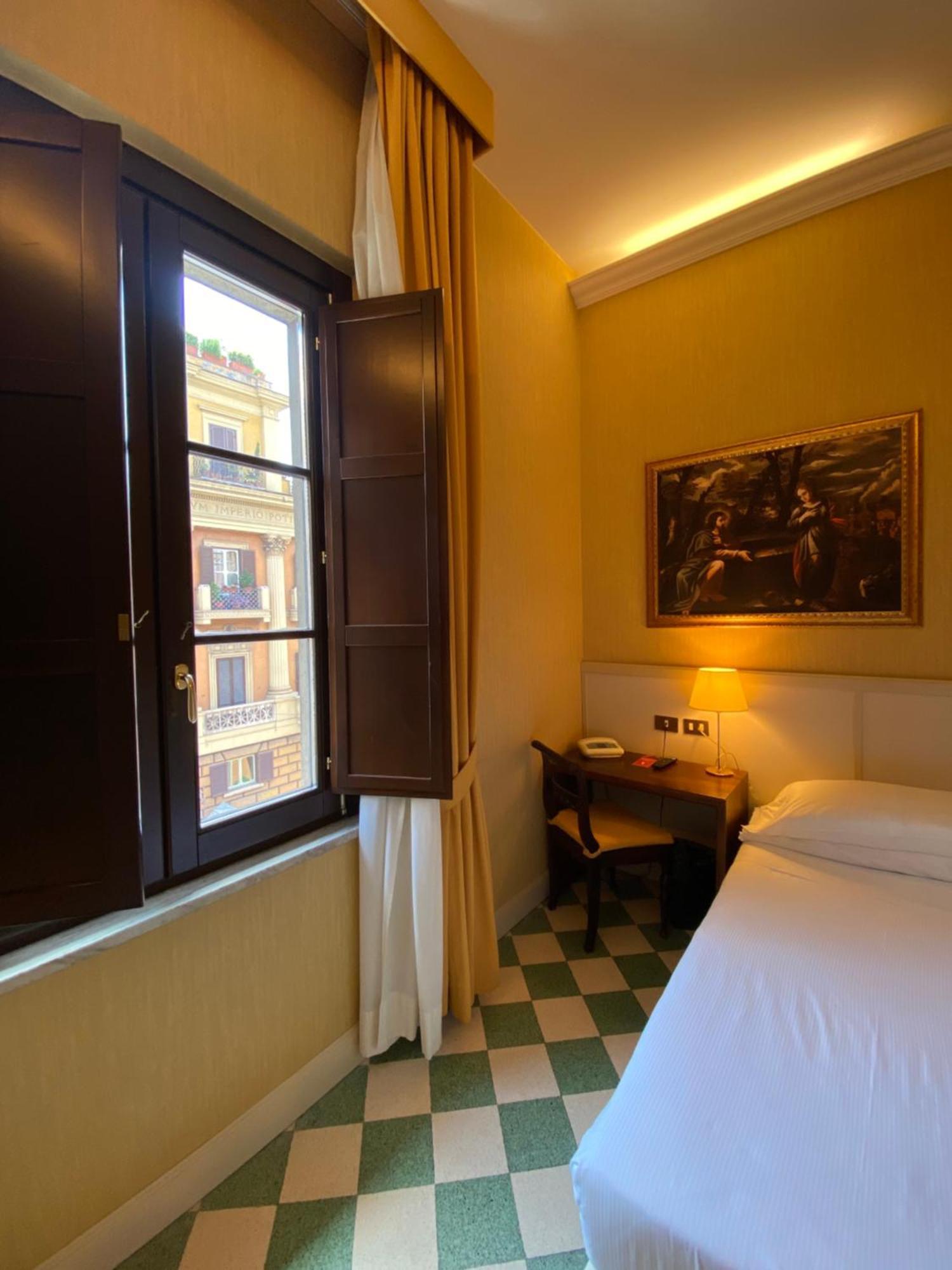 Single Room