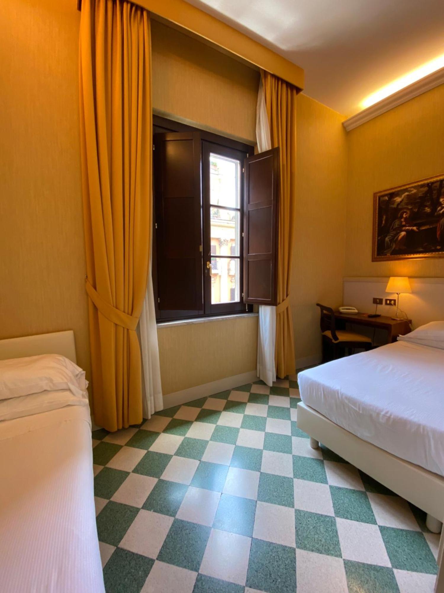 Economy Twin Room