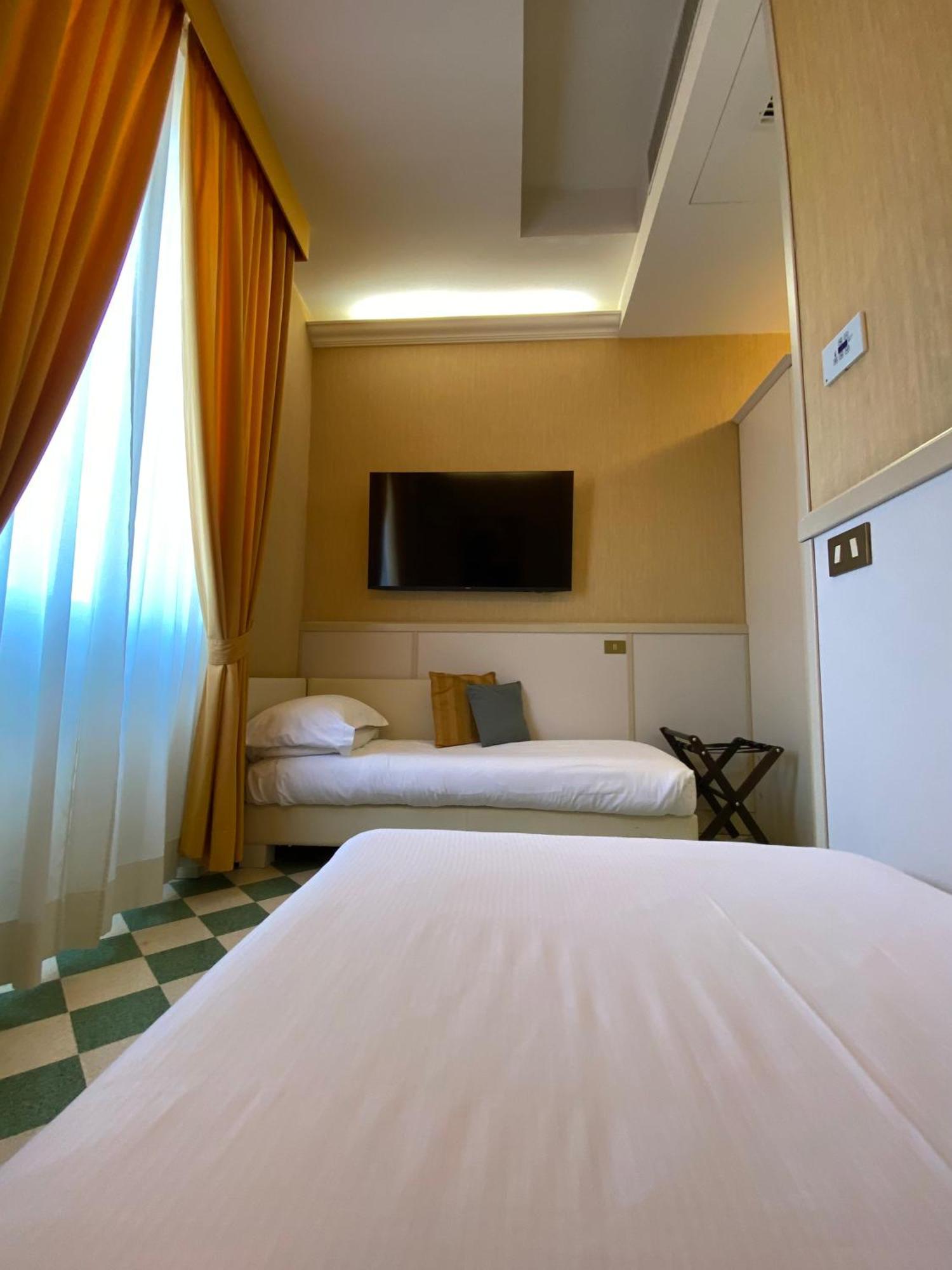 Economy Twin Room