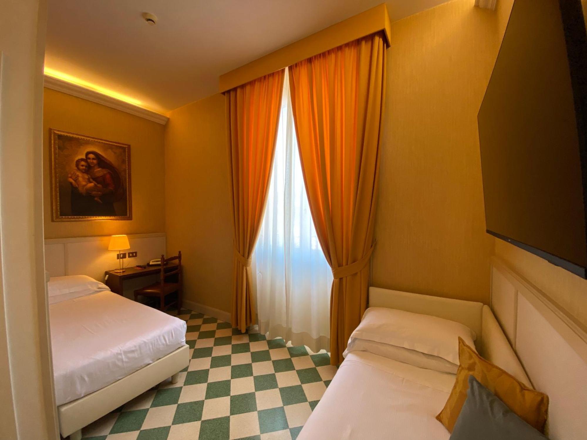 Economy Twin Room