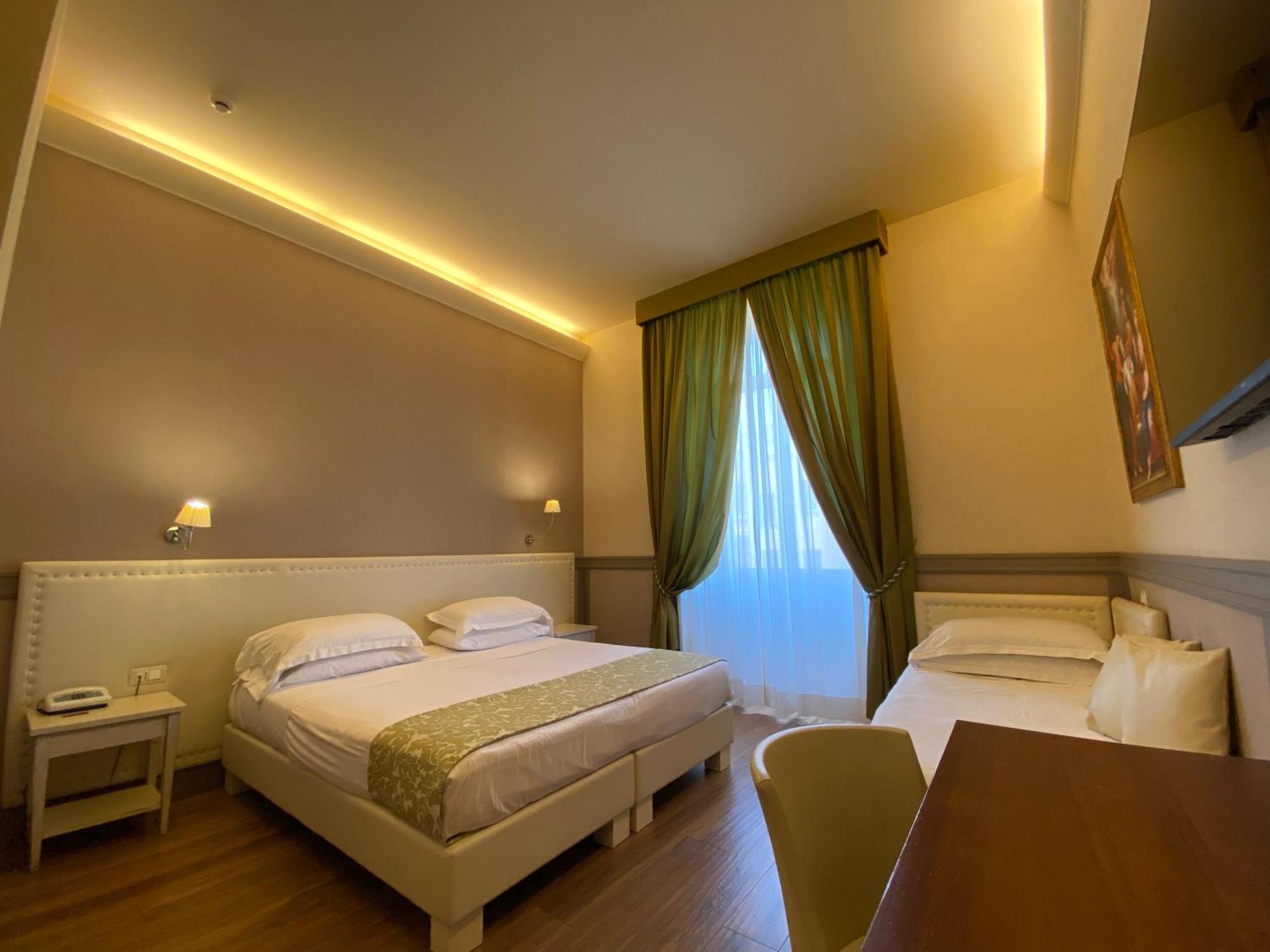Deluxe Double or Twin Room