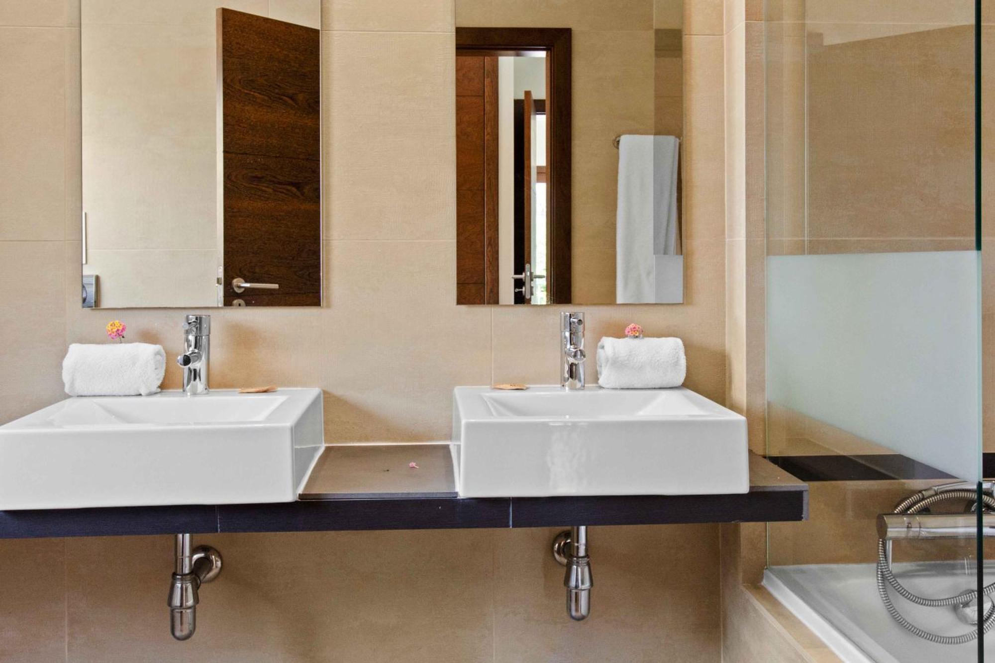 Duplex Three Bedroom Townhouse Private Pool