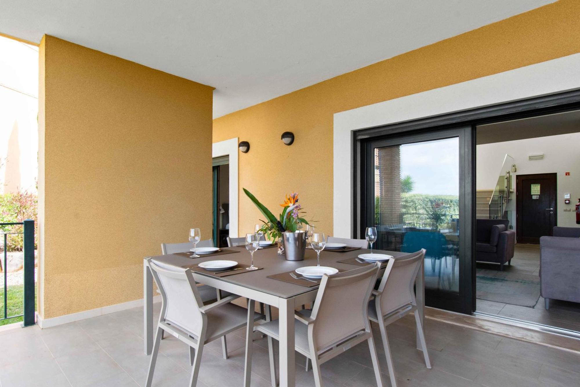 Duplex Three Bedroom Townhouse Private Pool