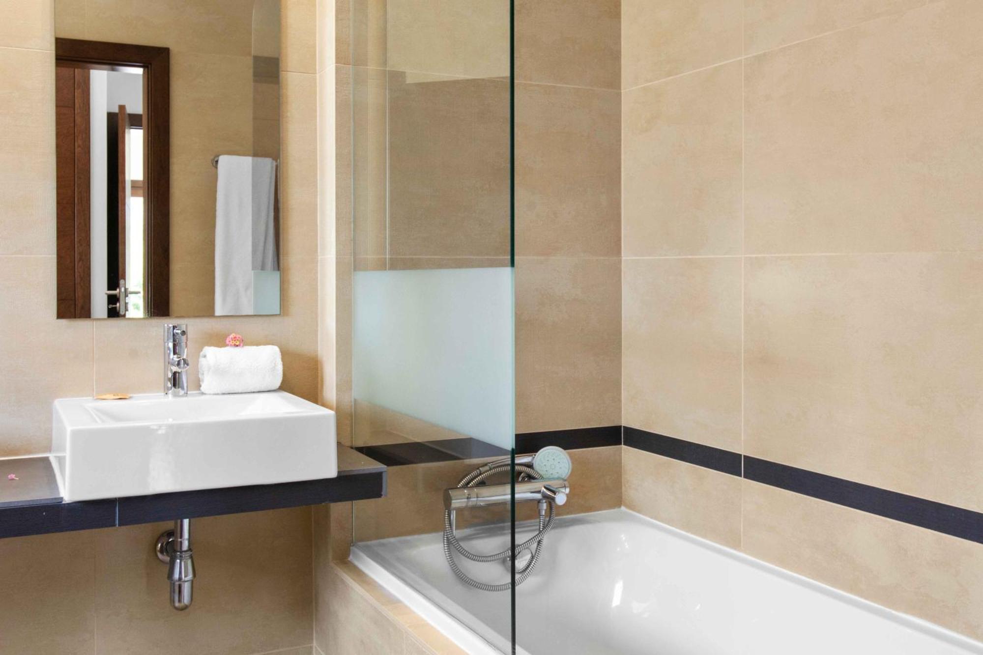 Duplex Three Bedroom Townhouse Private Pool