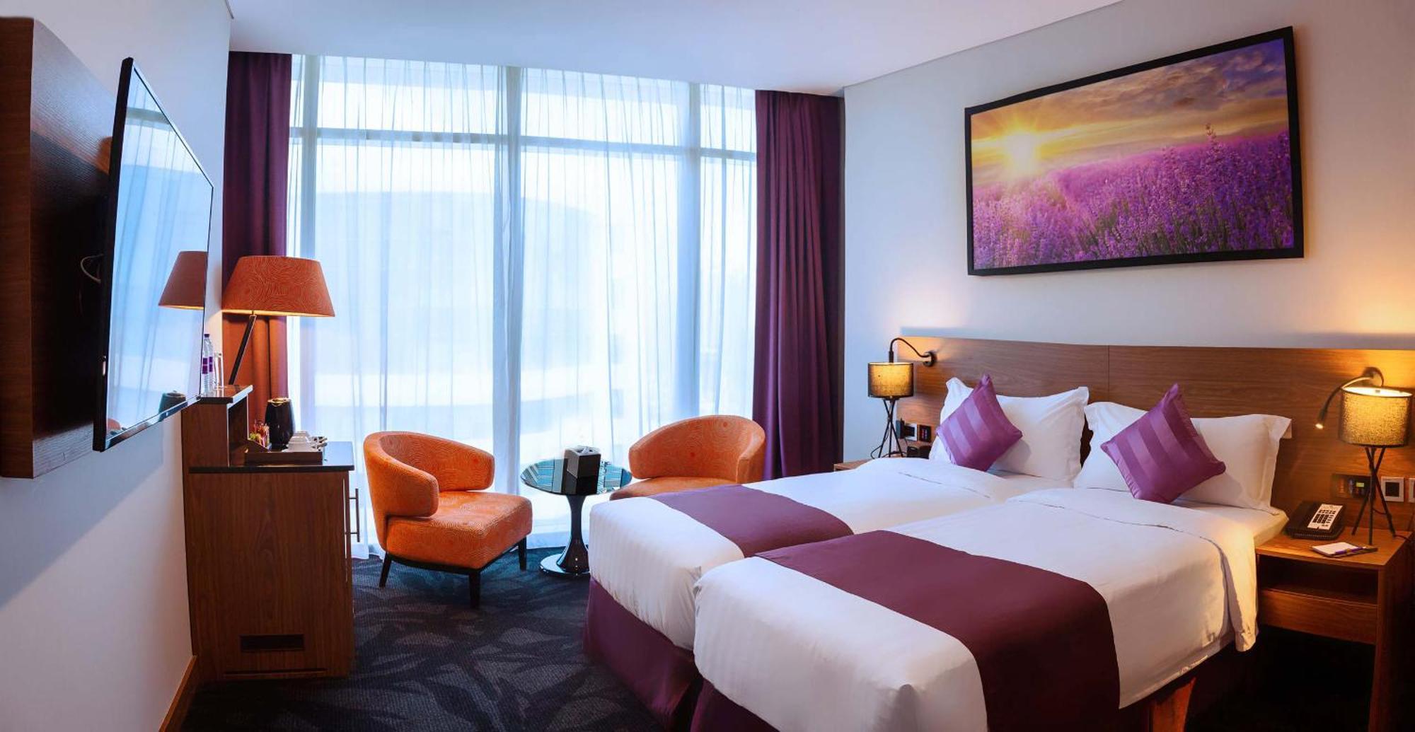 Deluxe Room Burj Khalifa View