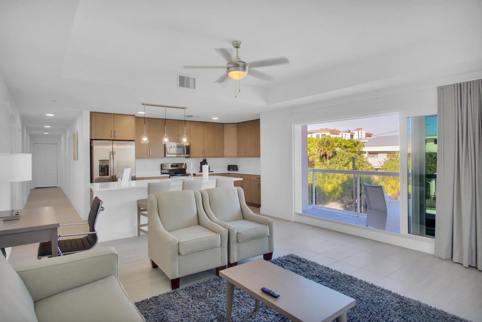 Deluxe 3 Bedroom Suite