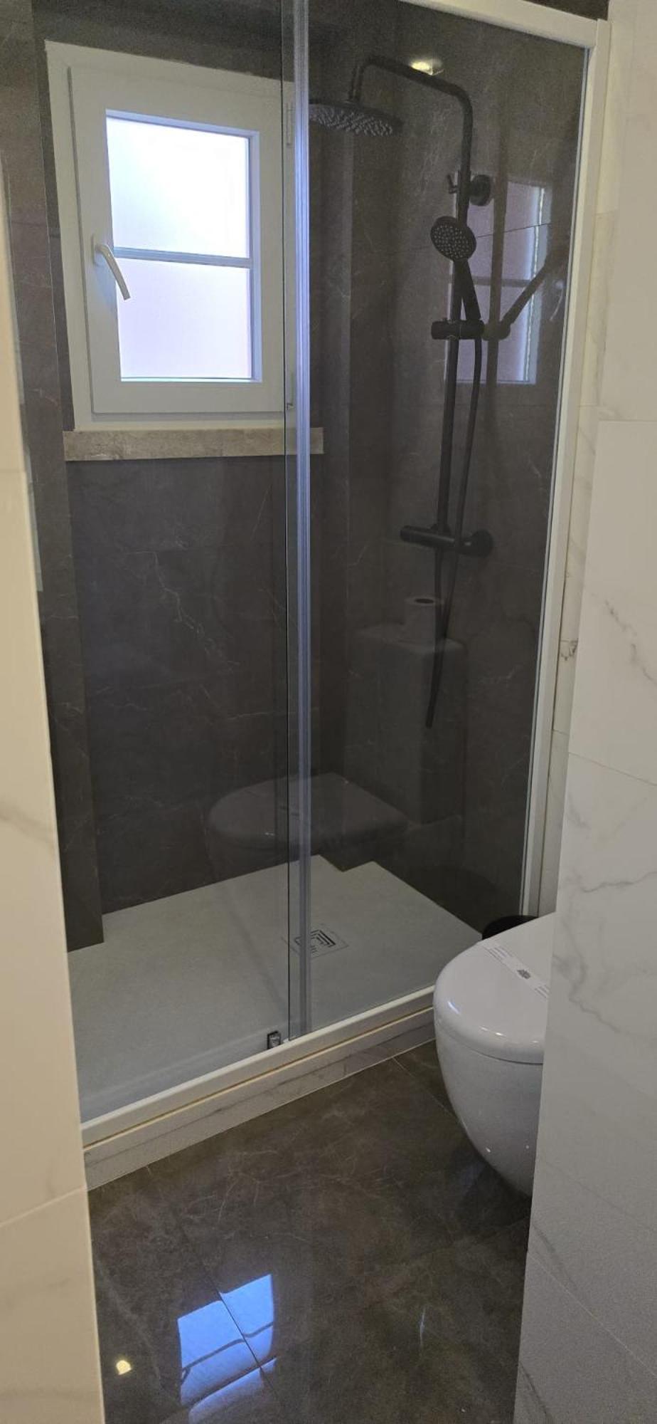 Quarto Superior com Cama de Casal ou 2 de Solteiro