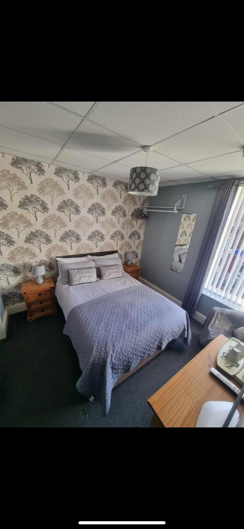 Large Double Room