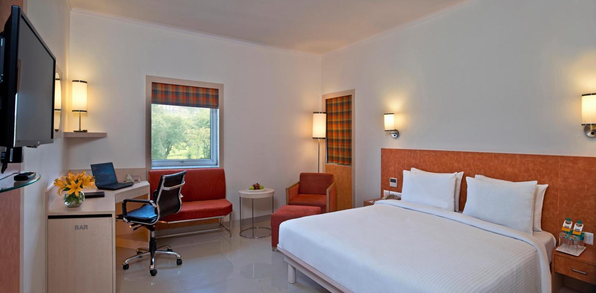 Studio Room Nahargarh View Enjoy Happy Hours 11 on Alcoholic Beverages Soft Beverages on F&B
