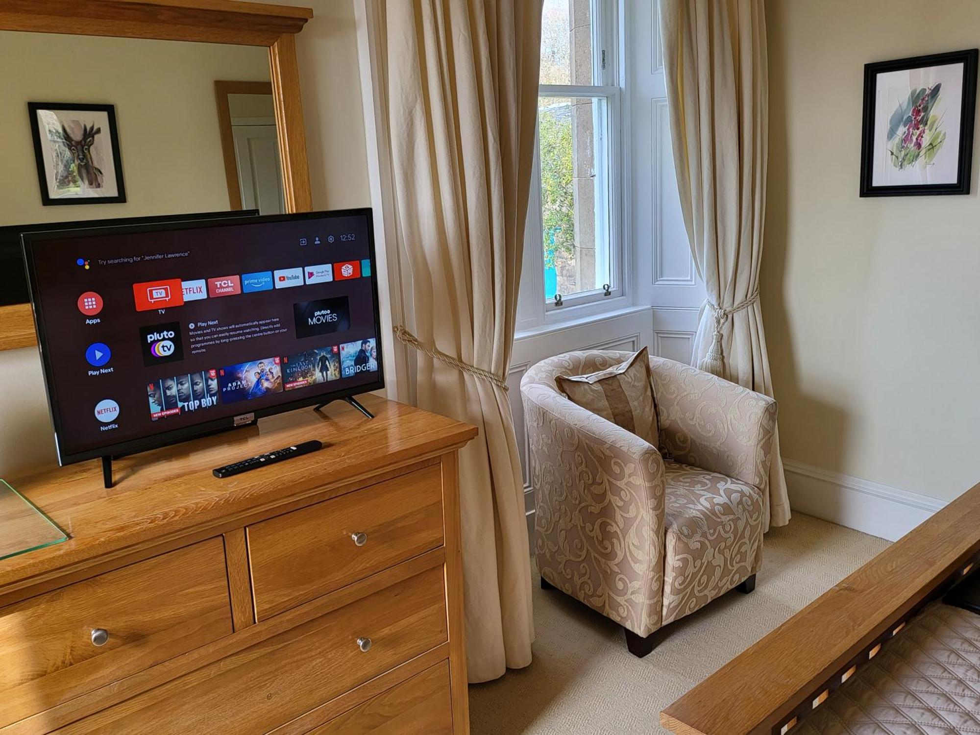 Deluxe King Room