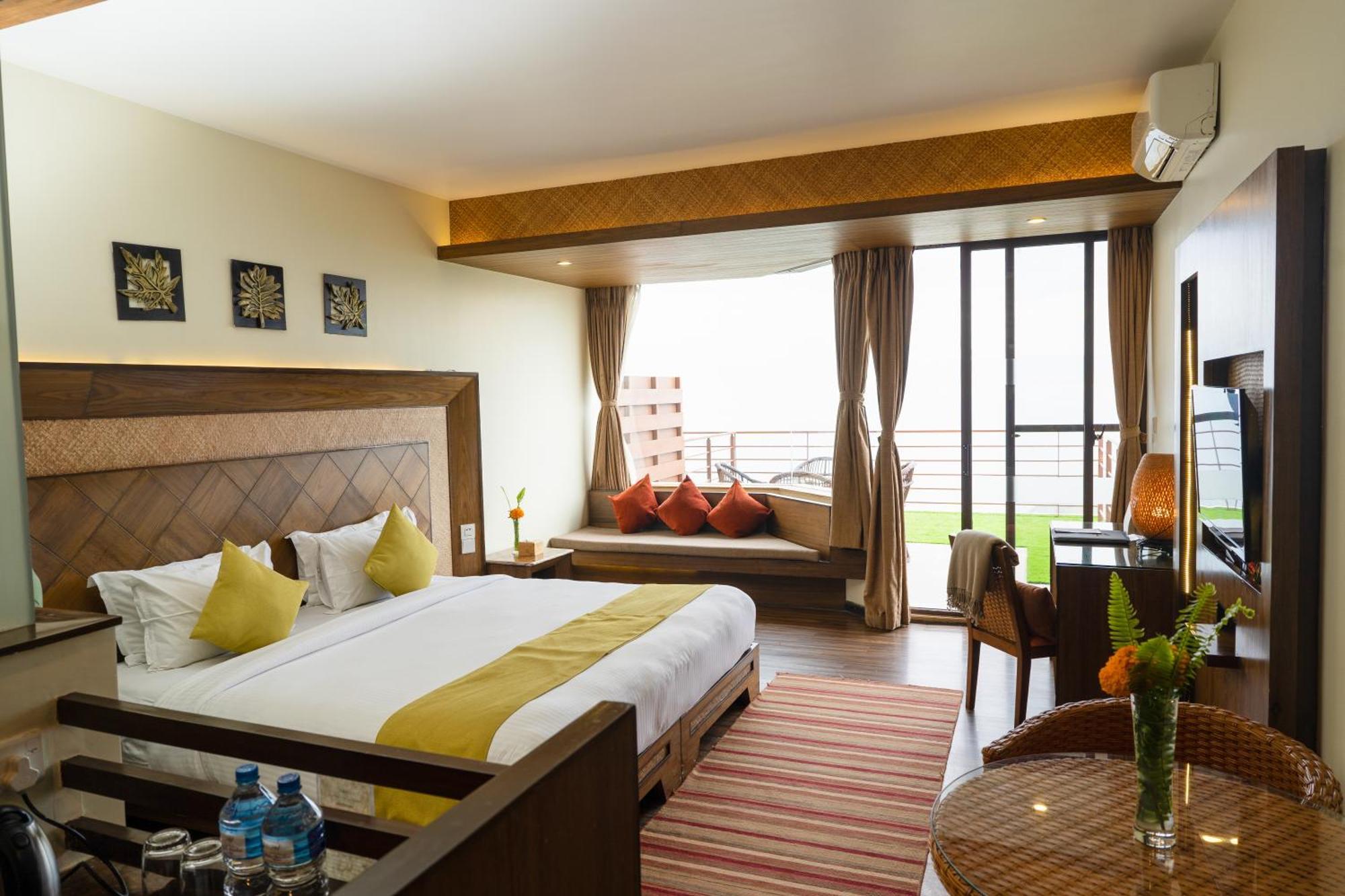 Superior Deluxe Double or Twin Room on Food Beverages on Spa