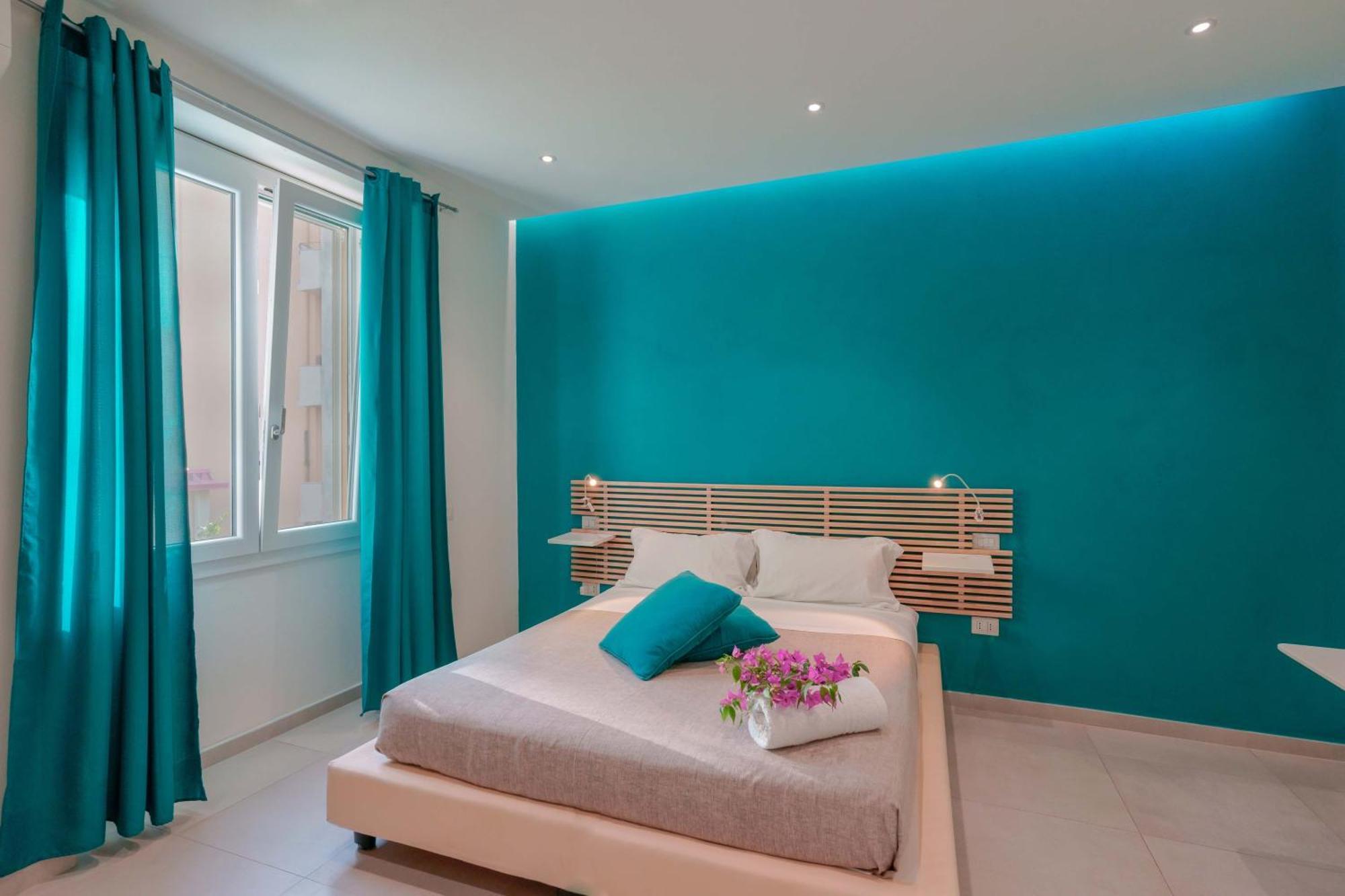 Deluxe Double or Twin Room Spa Bath