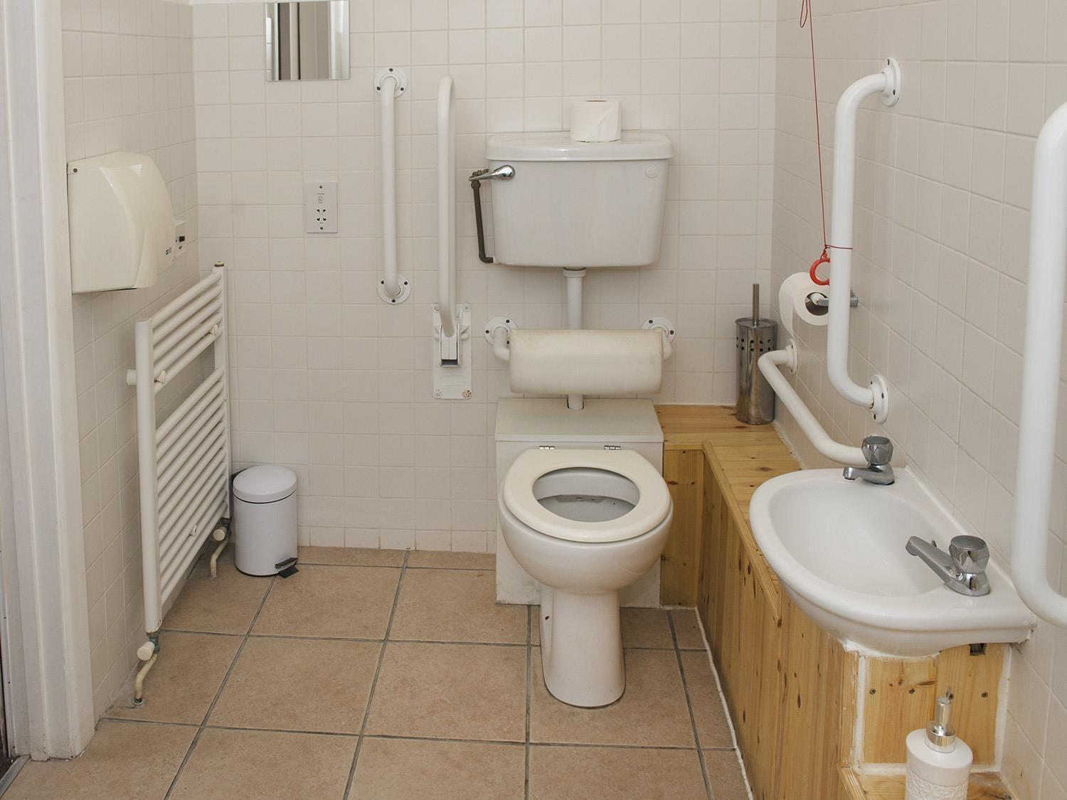 Double Room Private Bathroom