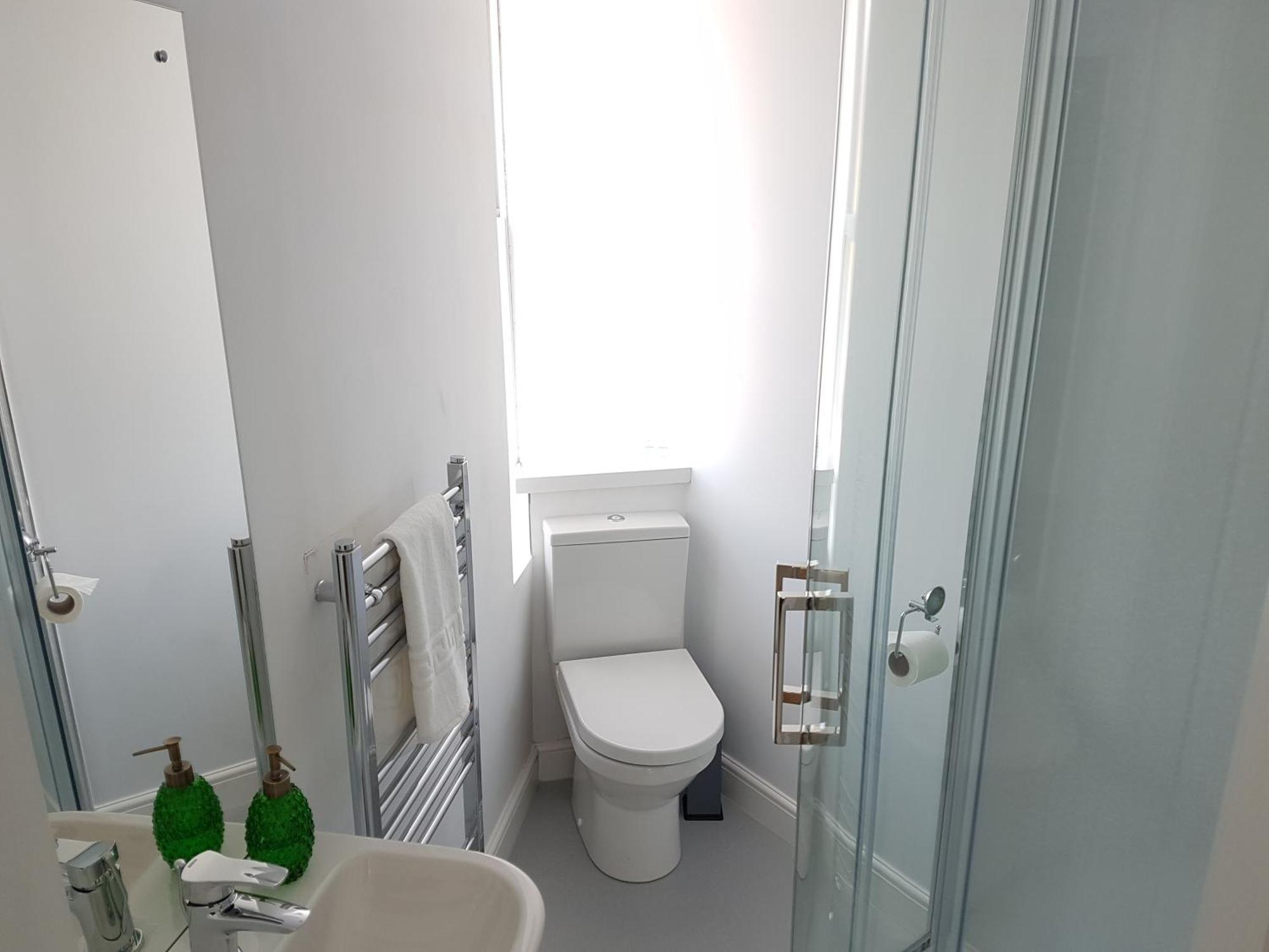 Double or Twin Room Private Bathroom,1593754650:JPEG