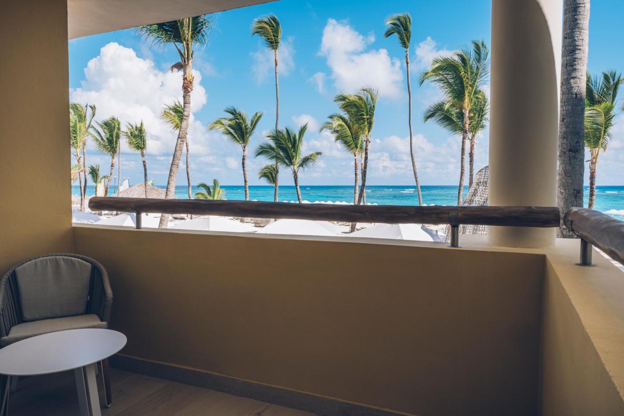 Junior Suite Ocean Front
