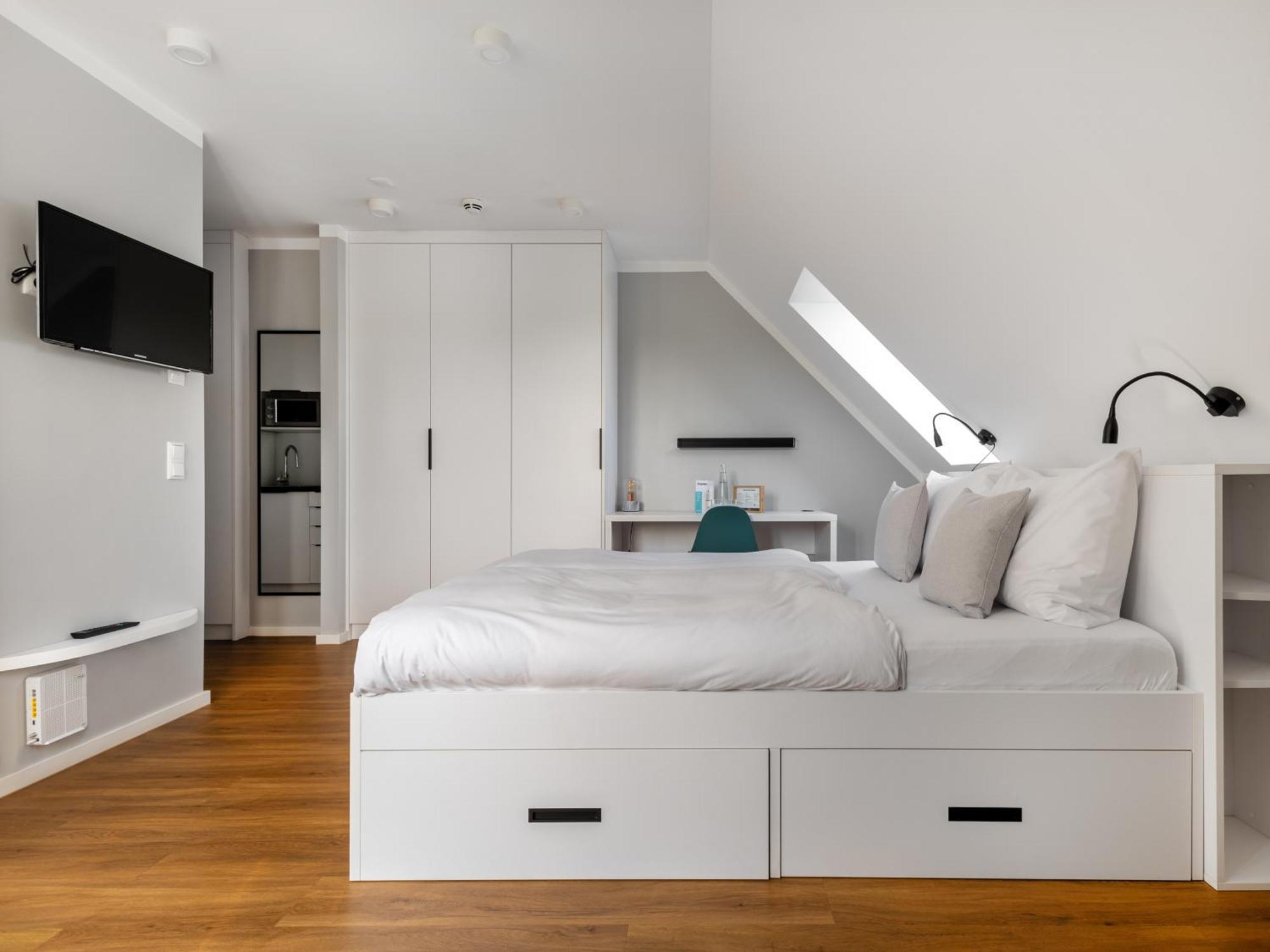 Large Studio Kitchenette Balcony