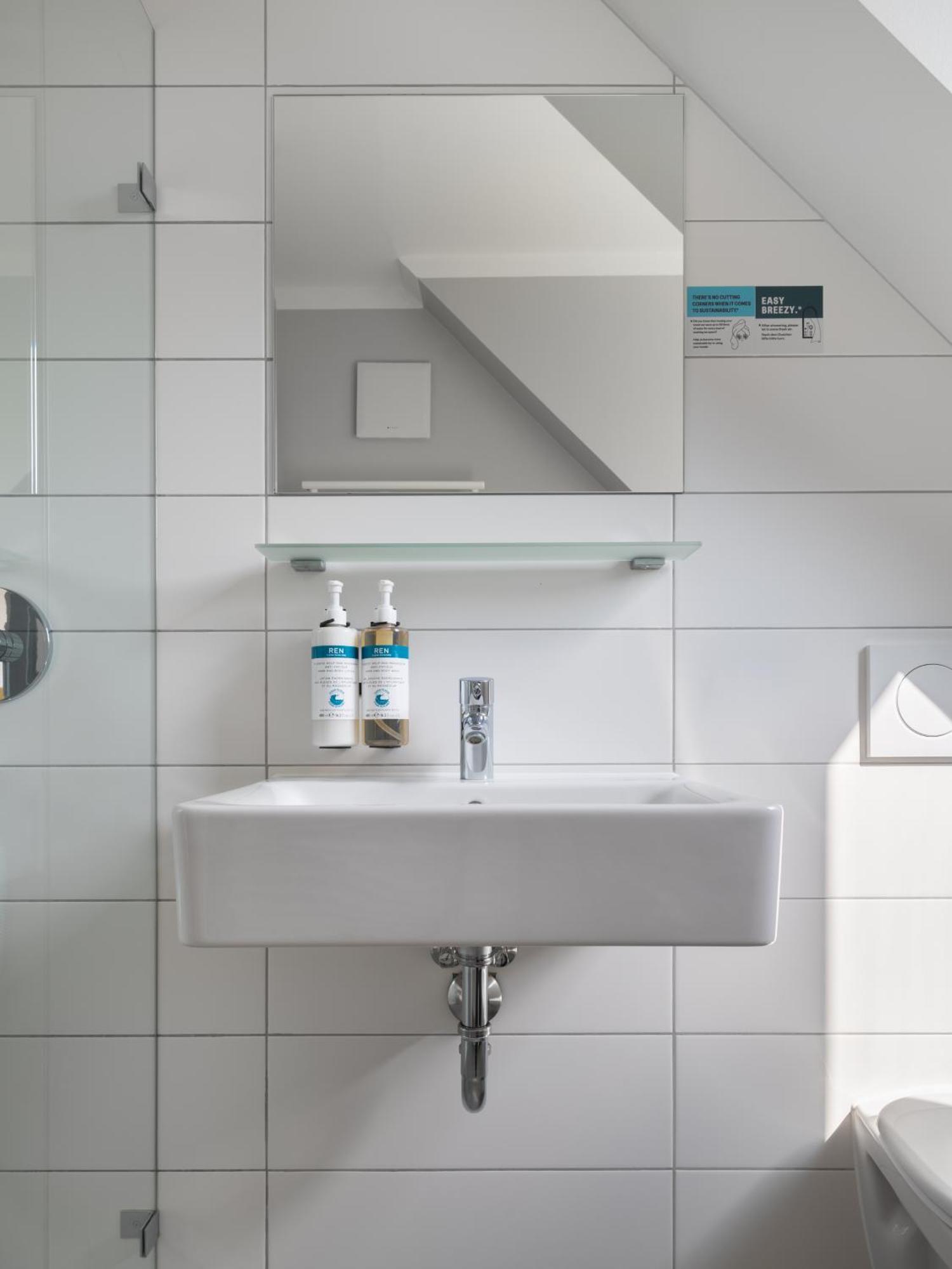 Large Studio Kitchenette