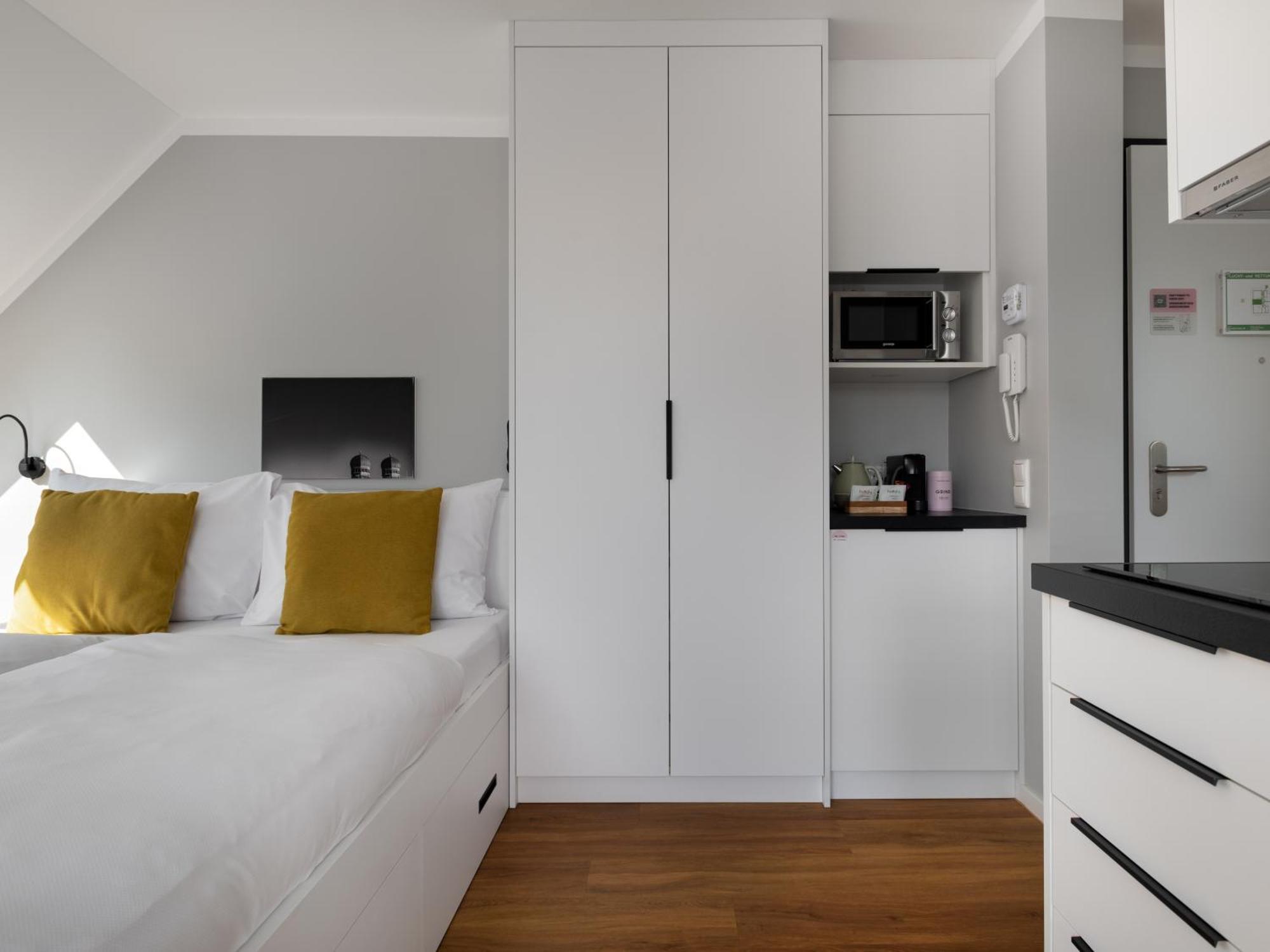 Large Studio Kitchenette