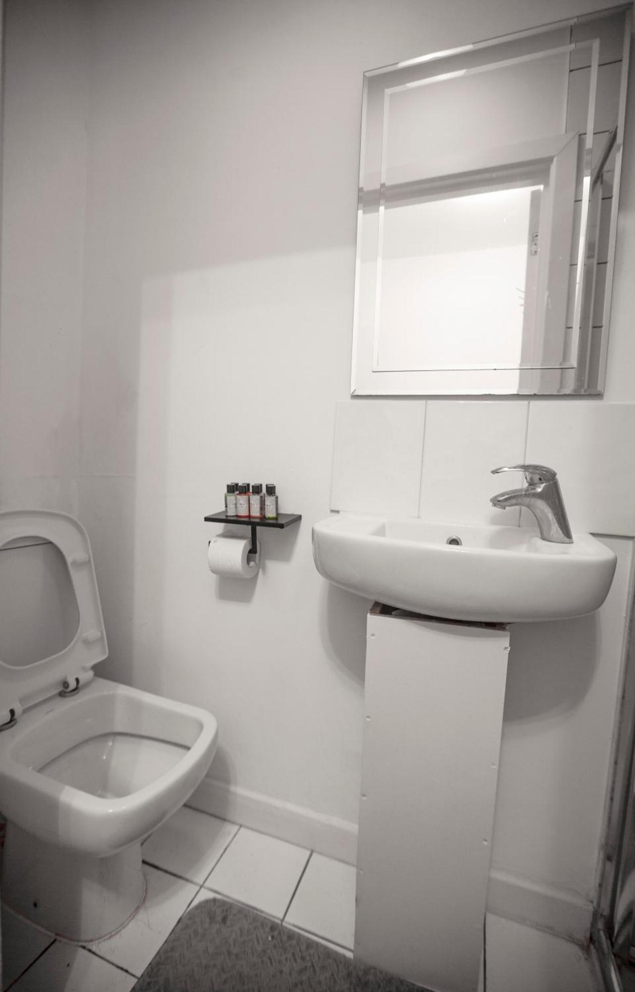 Small Single Room