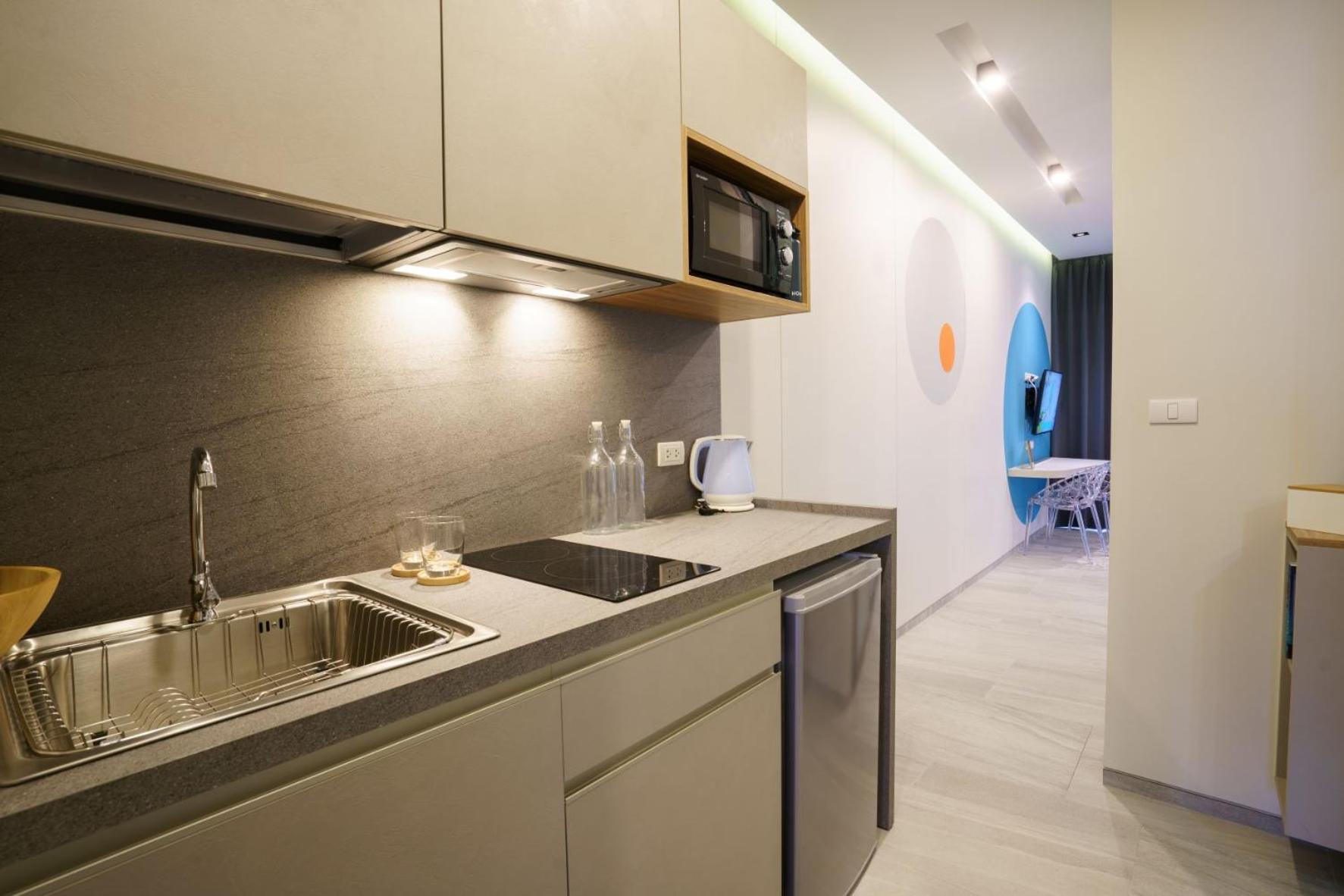 One Bedroom Vibe Coworking Space