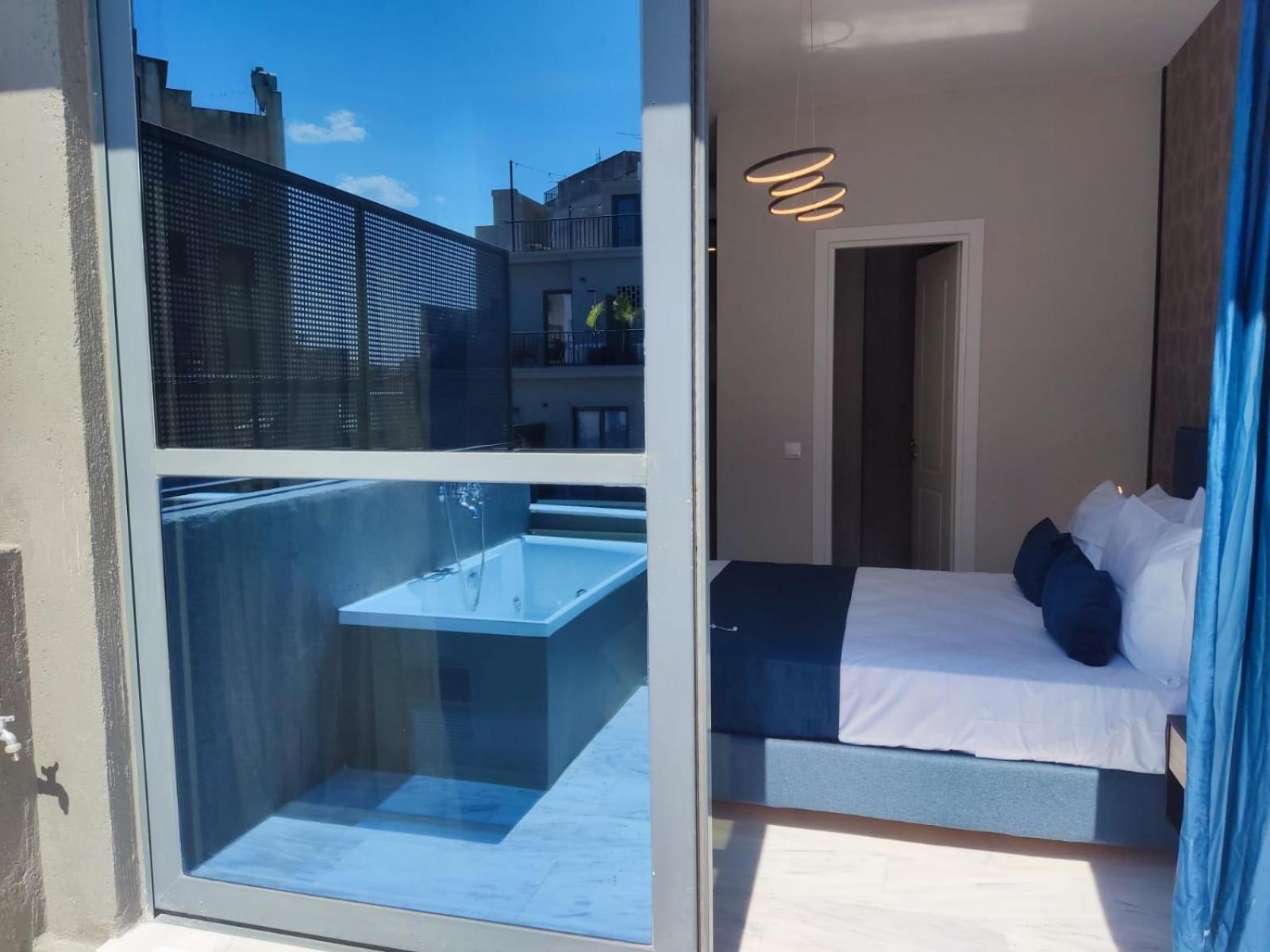 Double Room Spa Bath