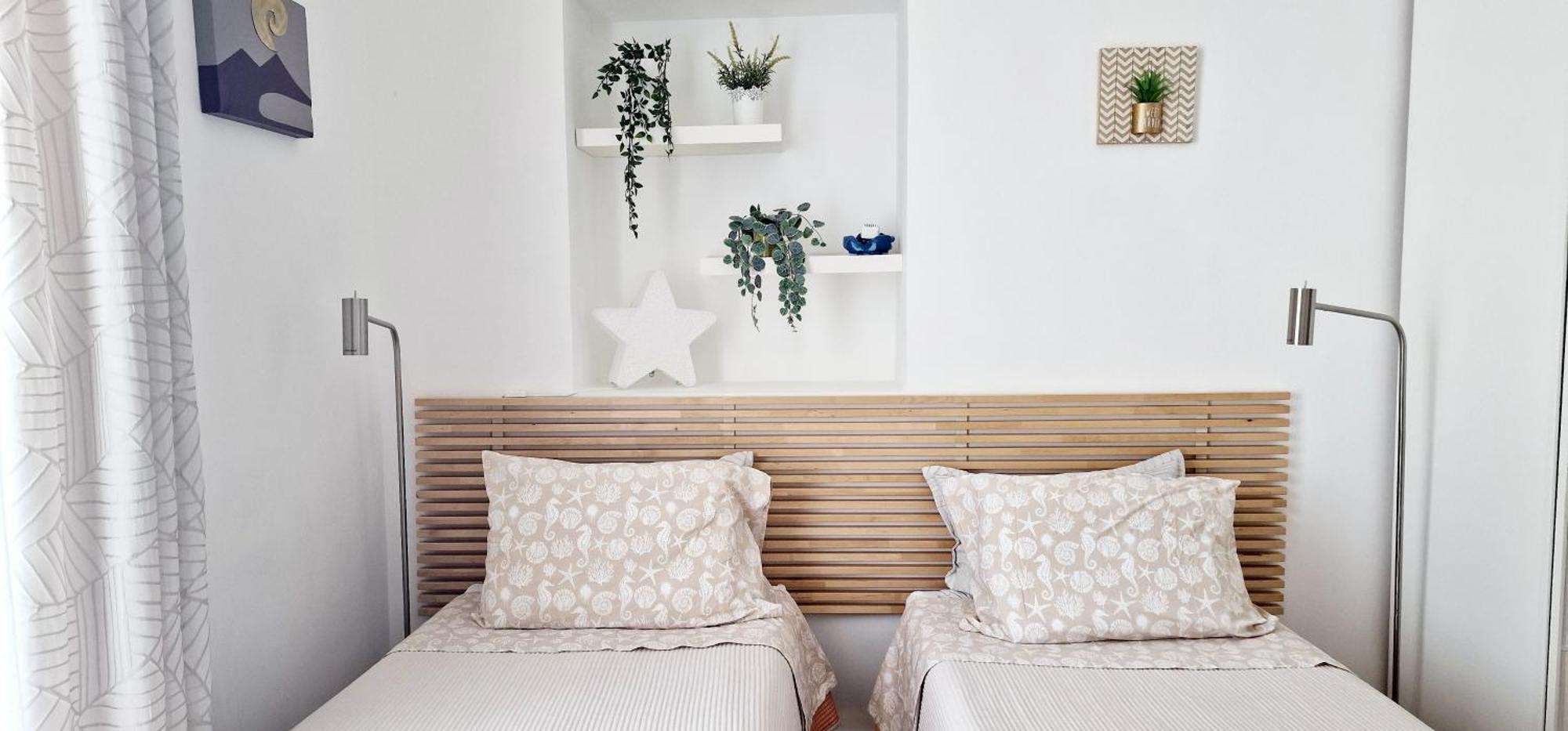 Double or Twin Room Private Bathroom