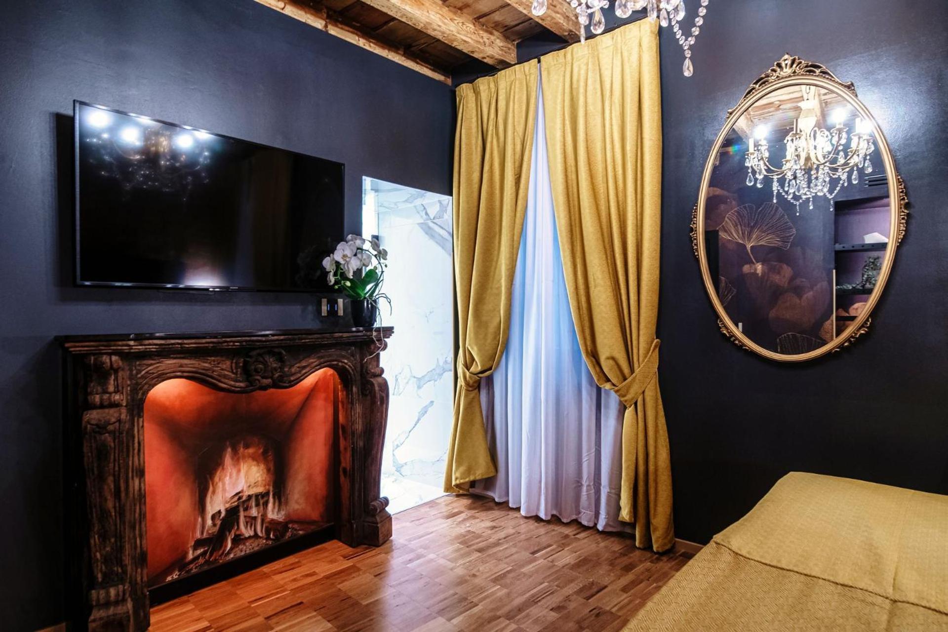 King Room
