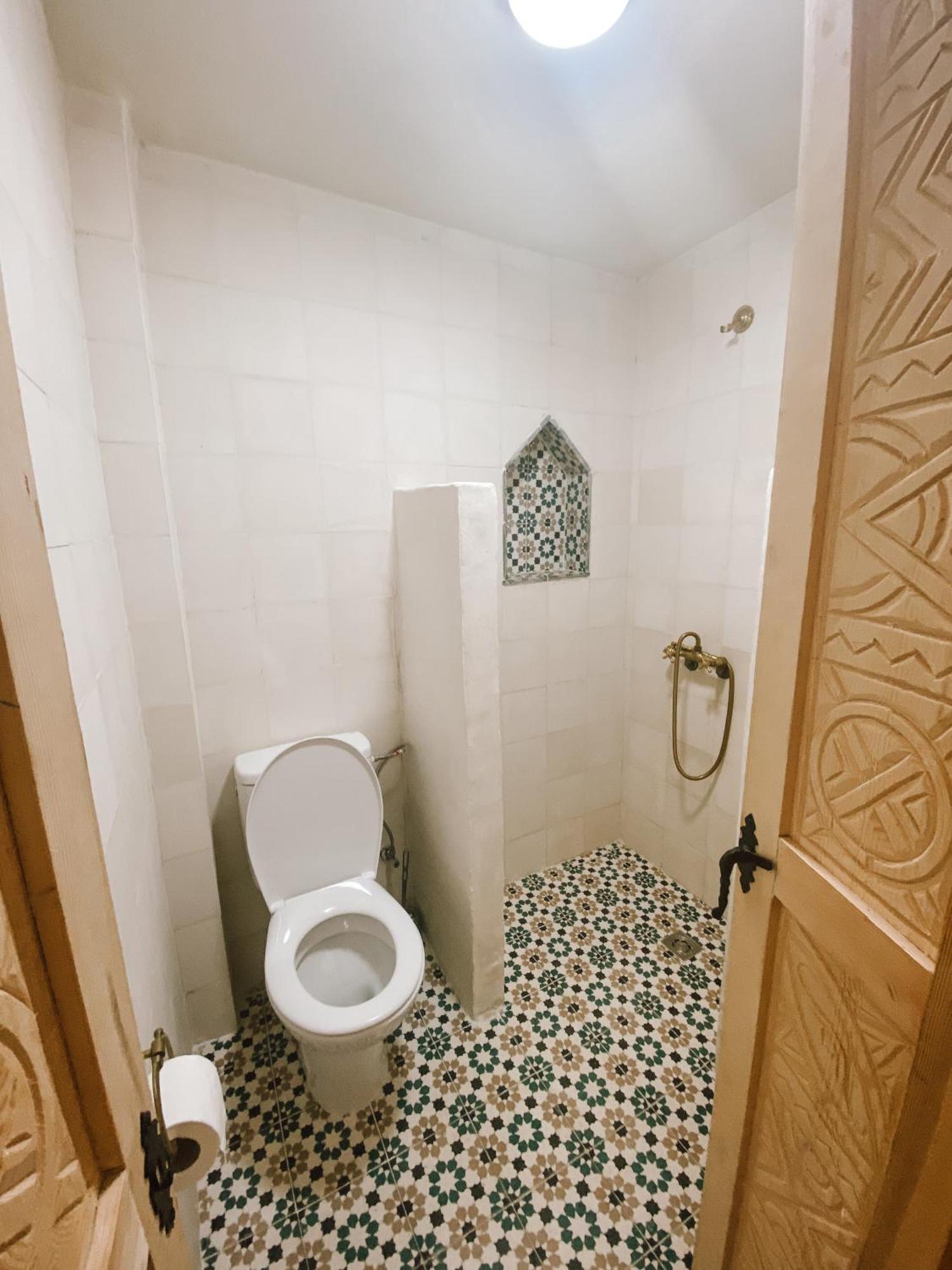 Double Room Private Bathroom