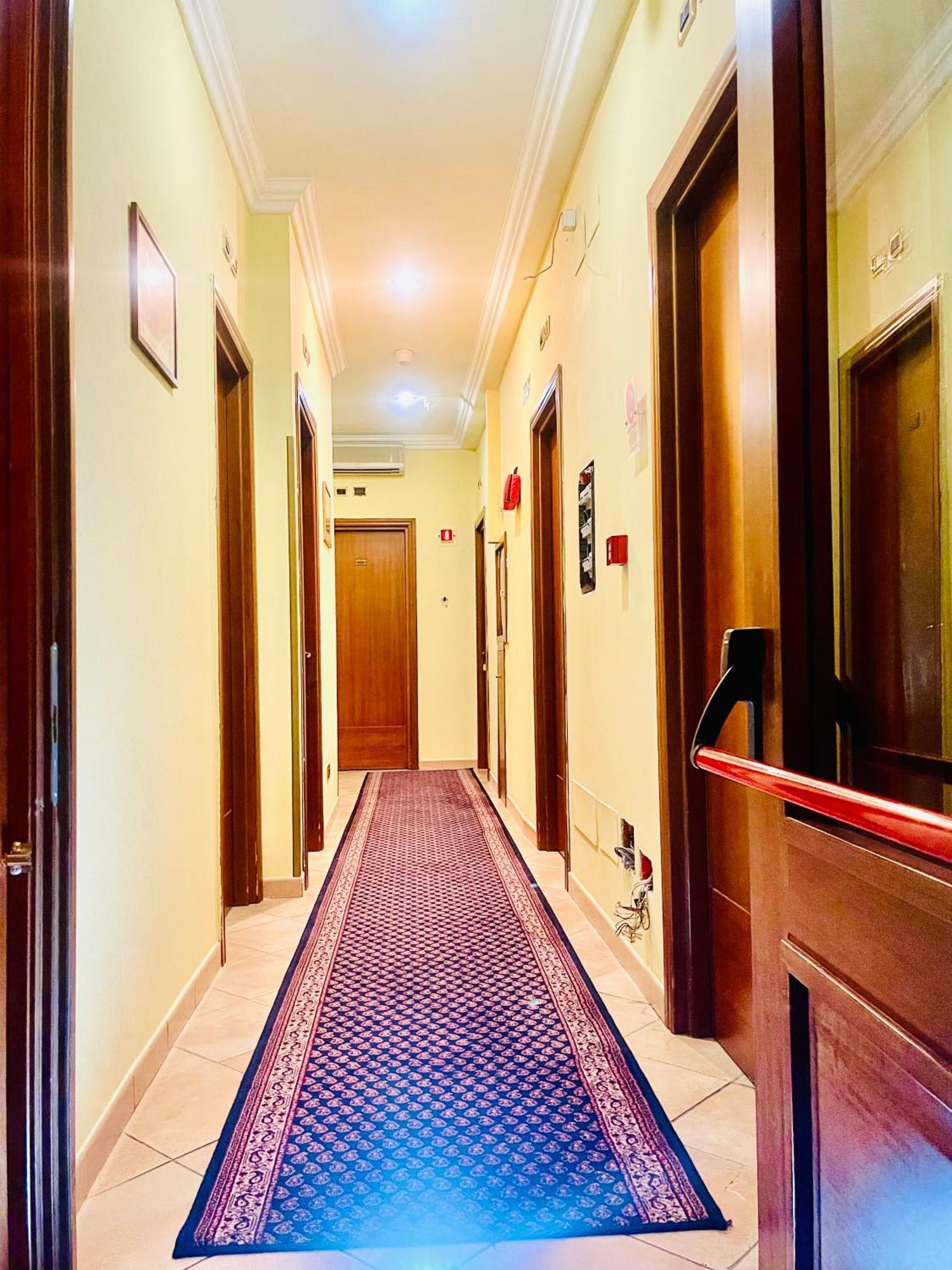 Single Room Private Bathroom