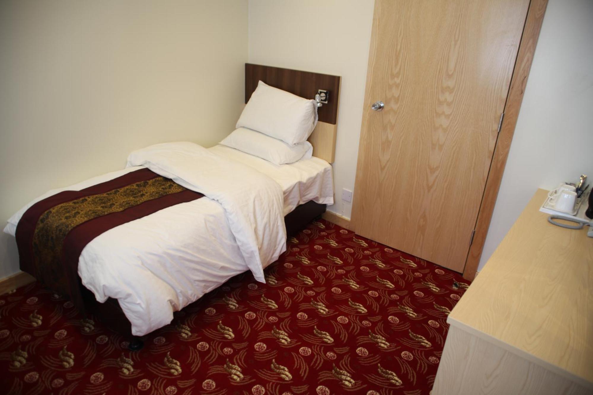 Economy Single Room