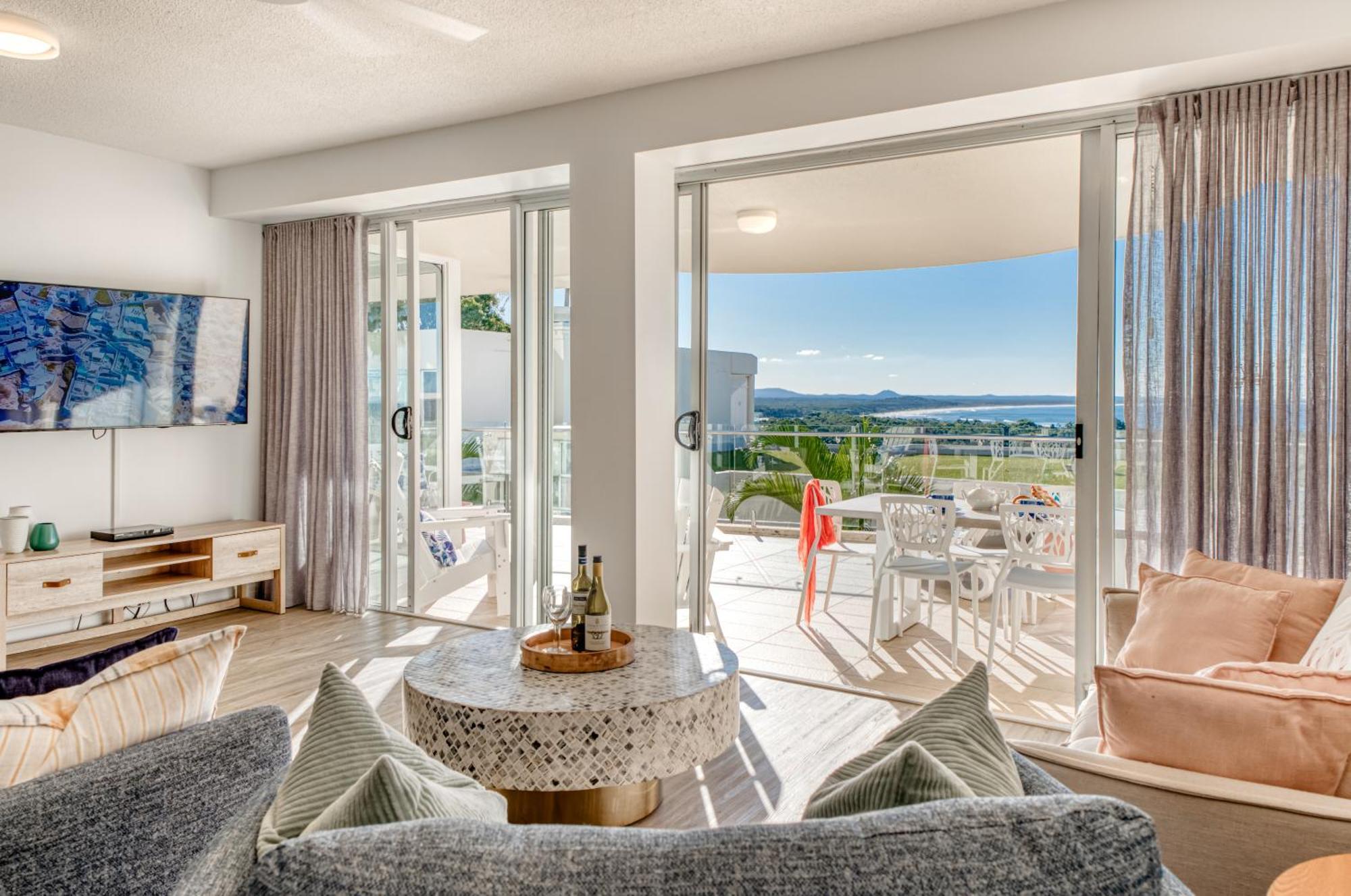Premium Ocean View - 1 Bedroom