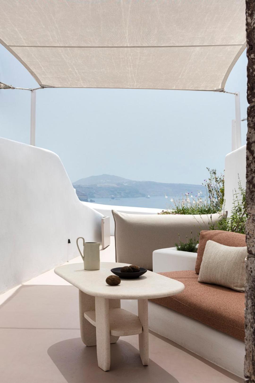 Classic Suite with Caldera View,1594701630:JPEG