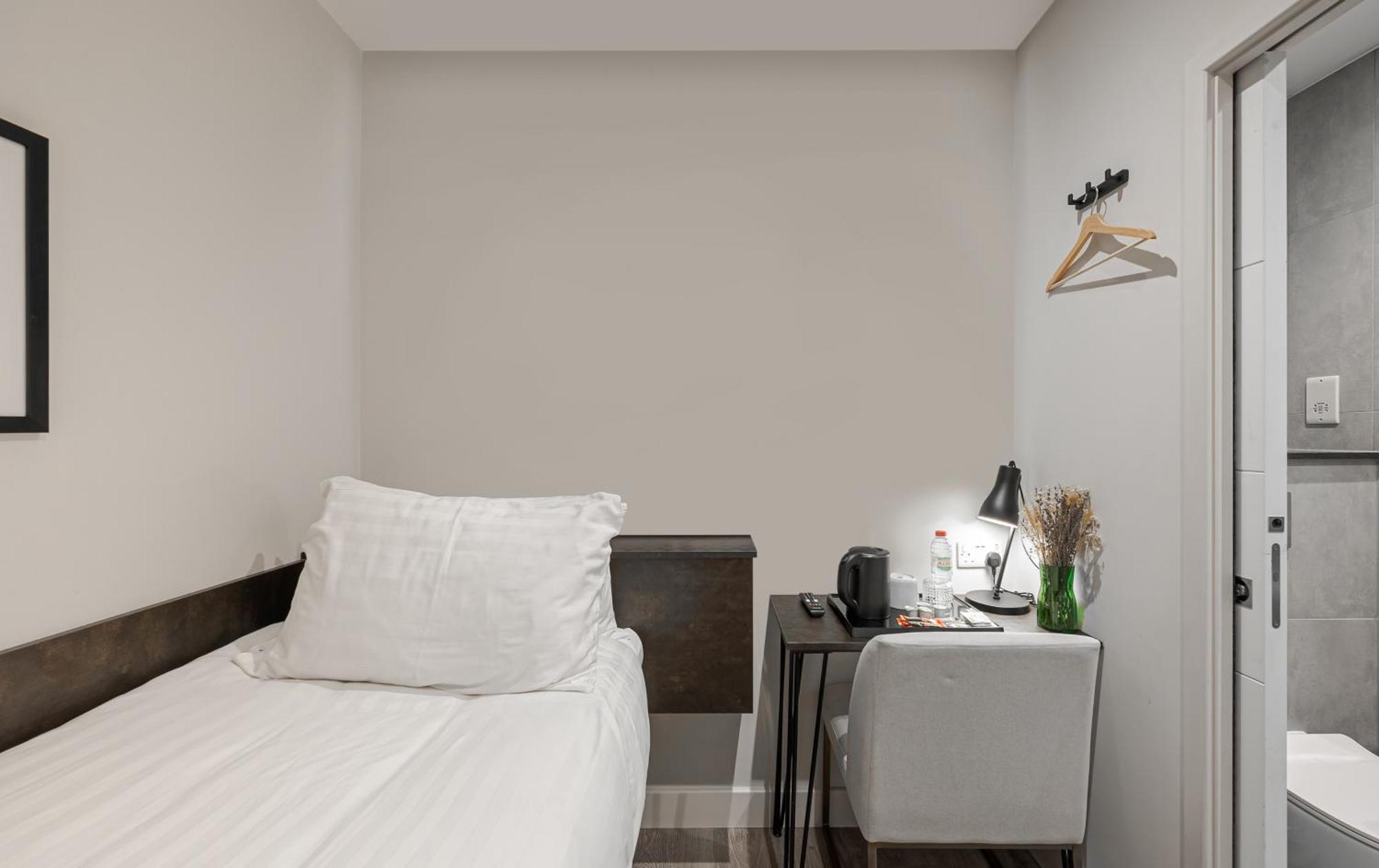 Budget Single Room without Window