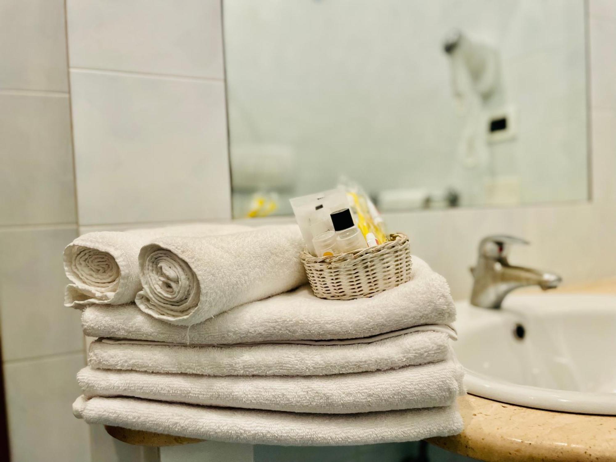 Single Room Private Bathroom