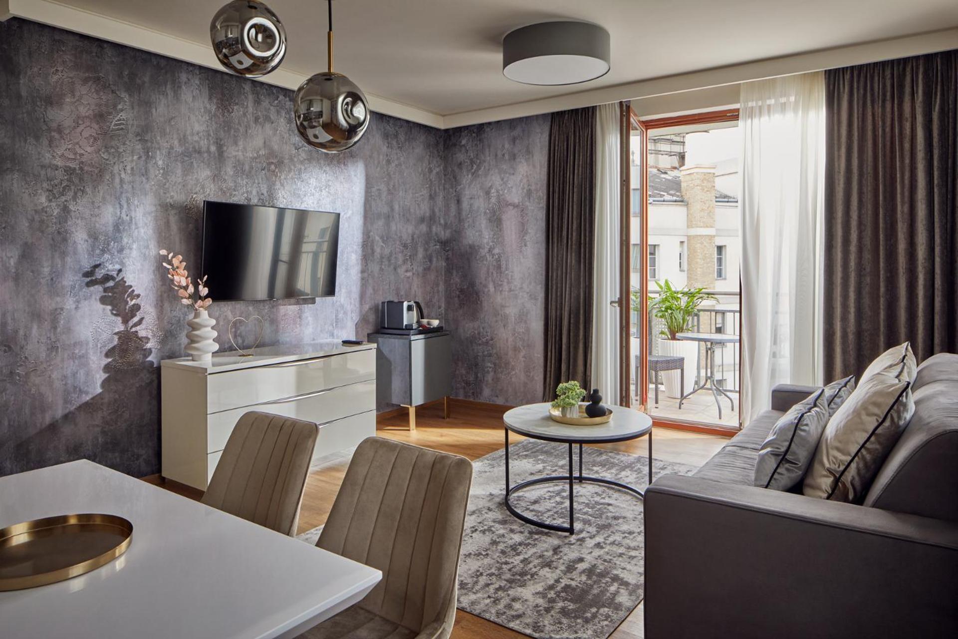 Deluxe two-bedroom