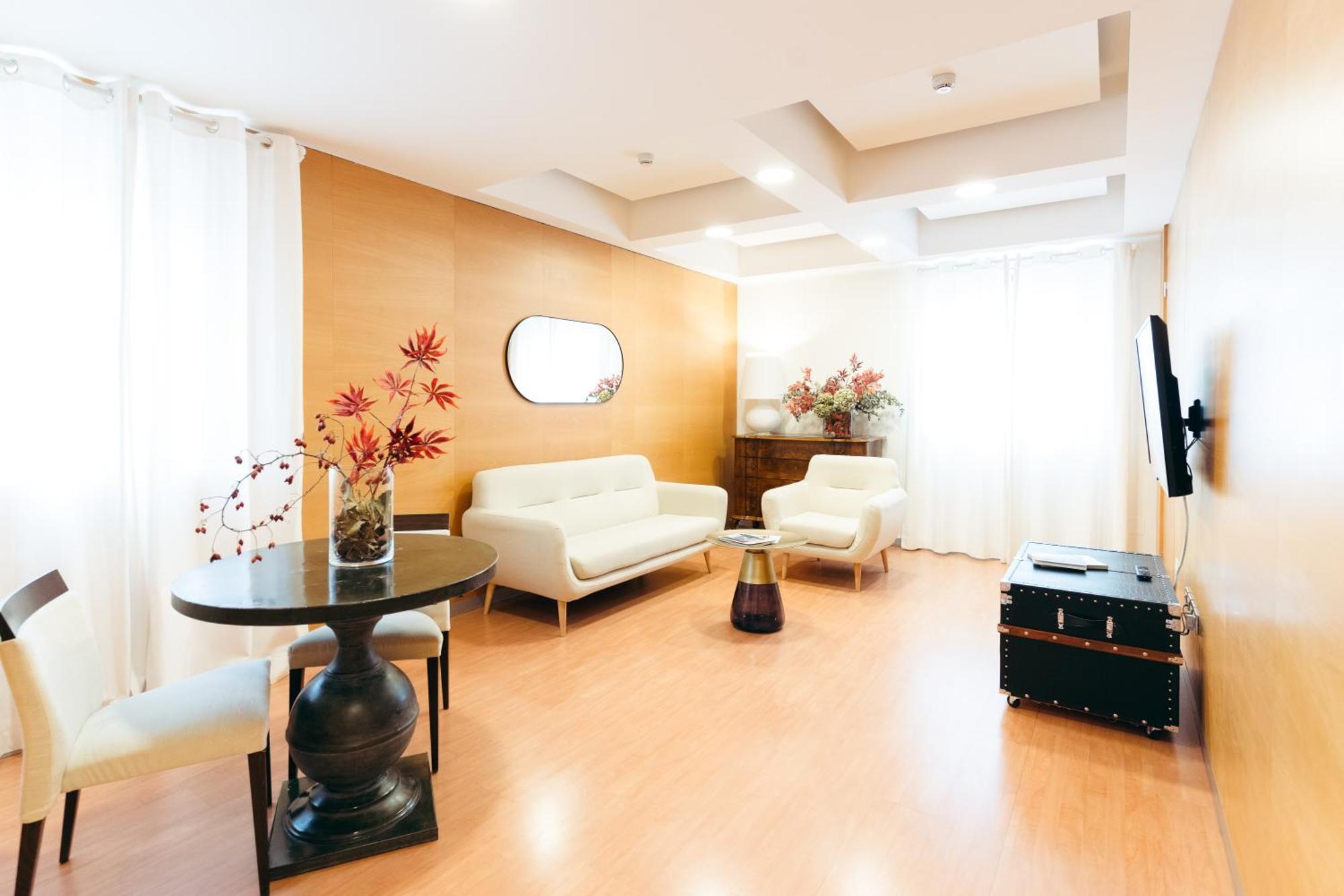 Deluxe Junior Suite