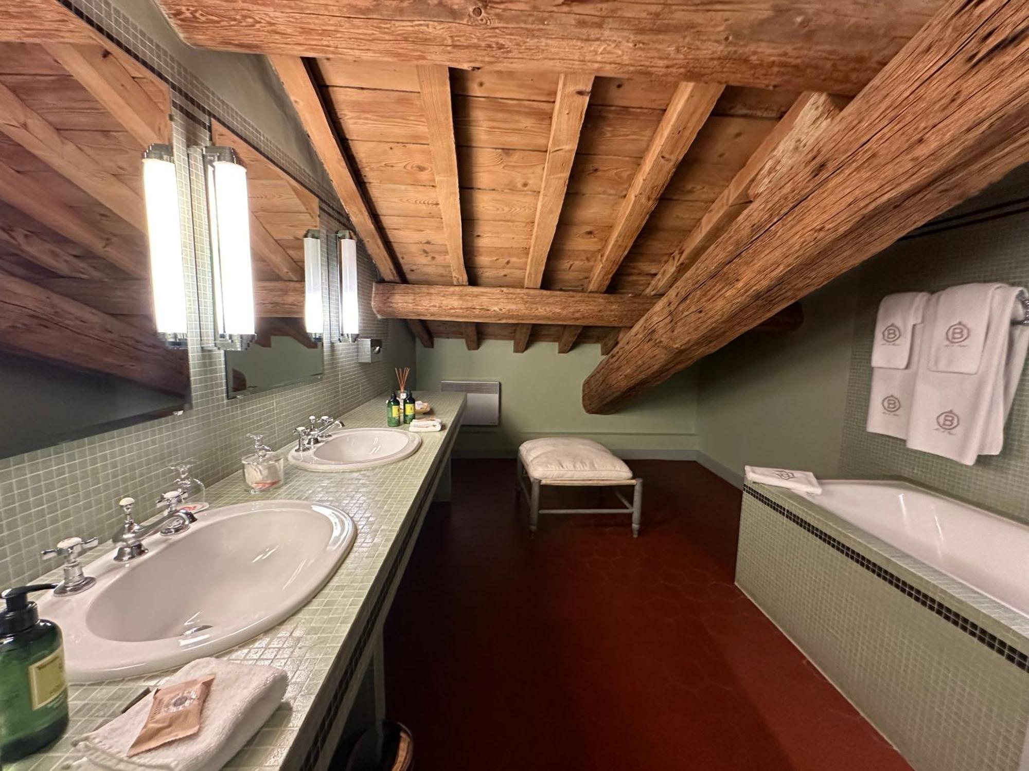 Double or Twin Room 8